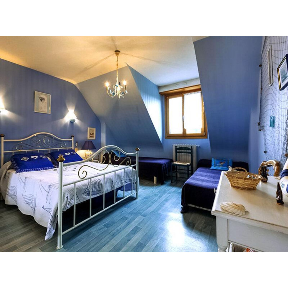 Smartbox Séjour familial en chambre d'hôtes : 4 jours avec dîners près de Saint-Malo - Coffret Cadeau Séjour