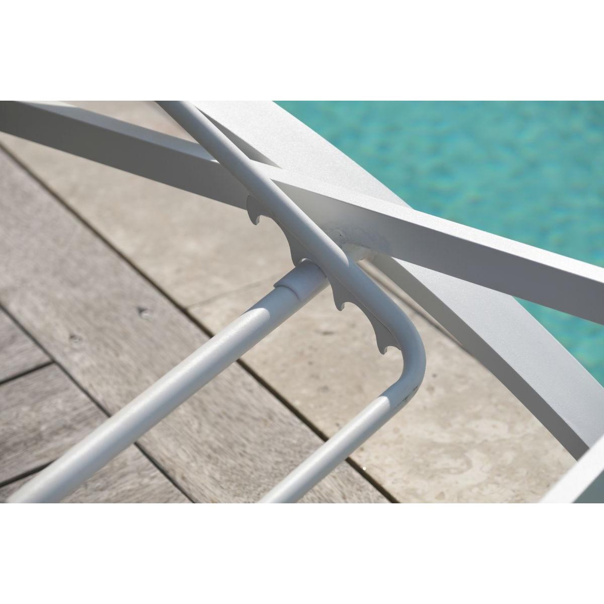 Voir la diapositive 6 : DCB GARDEN Lot de 2 Bains de Soleil  Barcelona  195cm Blanc