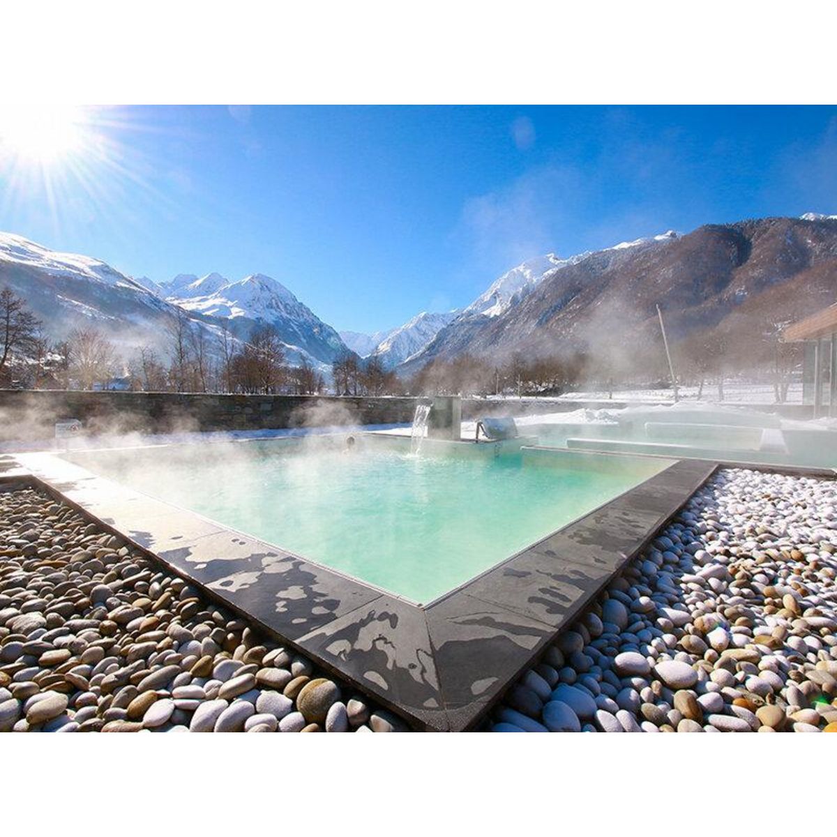 Smartbox Séjour gastronomique en hôtel Mercure 4* avec soin du corps et spa thermal près de Lourdes - Coffret Cadeau Multi-thèmes