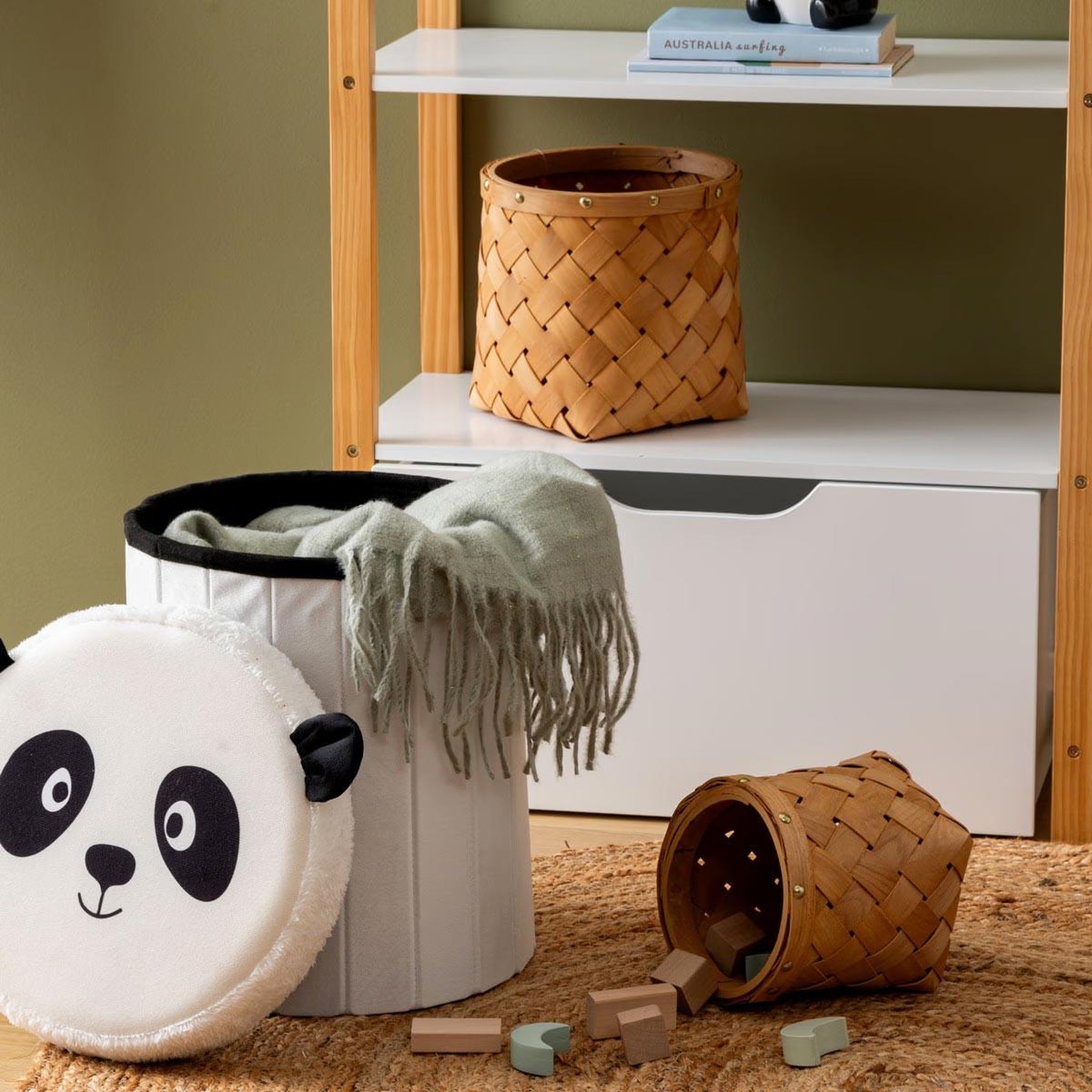 Voir la diapositive 3 : Atmosphera Kids Pouf coffre pliable  panda  36cm blanc