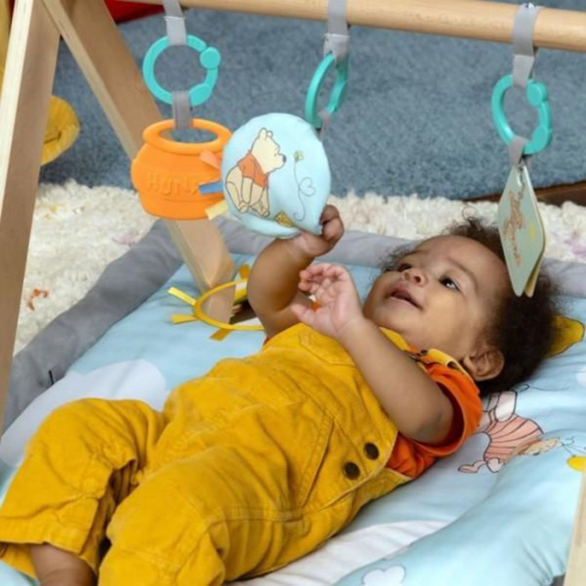Bright Starts DISNEY BABY -WINNIE- Tapis de sol éveil bébé évolutif, arche en bois pliable avec jouets sensoriels, miroir
