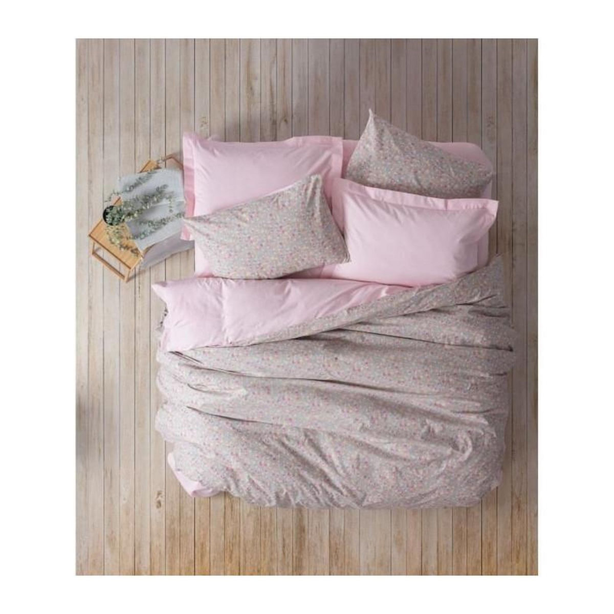 GENERIQUE Parure de lit - 129CTN64242 - 1 housse de couette 220 x 240 cm + 2 taies d'oreiller 60 x 60 cm - 100% coton ranforcé - Rose
