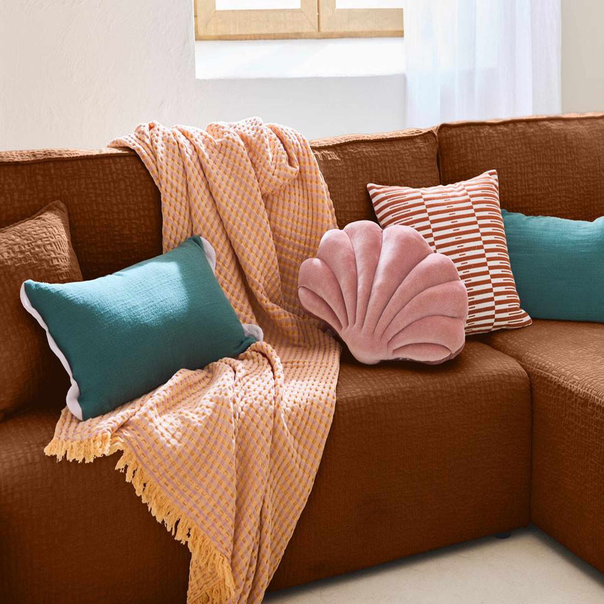 Voir la diapositive 2 : BEST MOBILIER Topaze - canapé d'angle réversible - 4 places - convertible avec coffre - en tissu velours relief