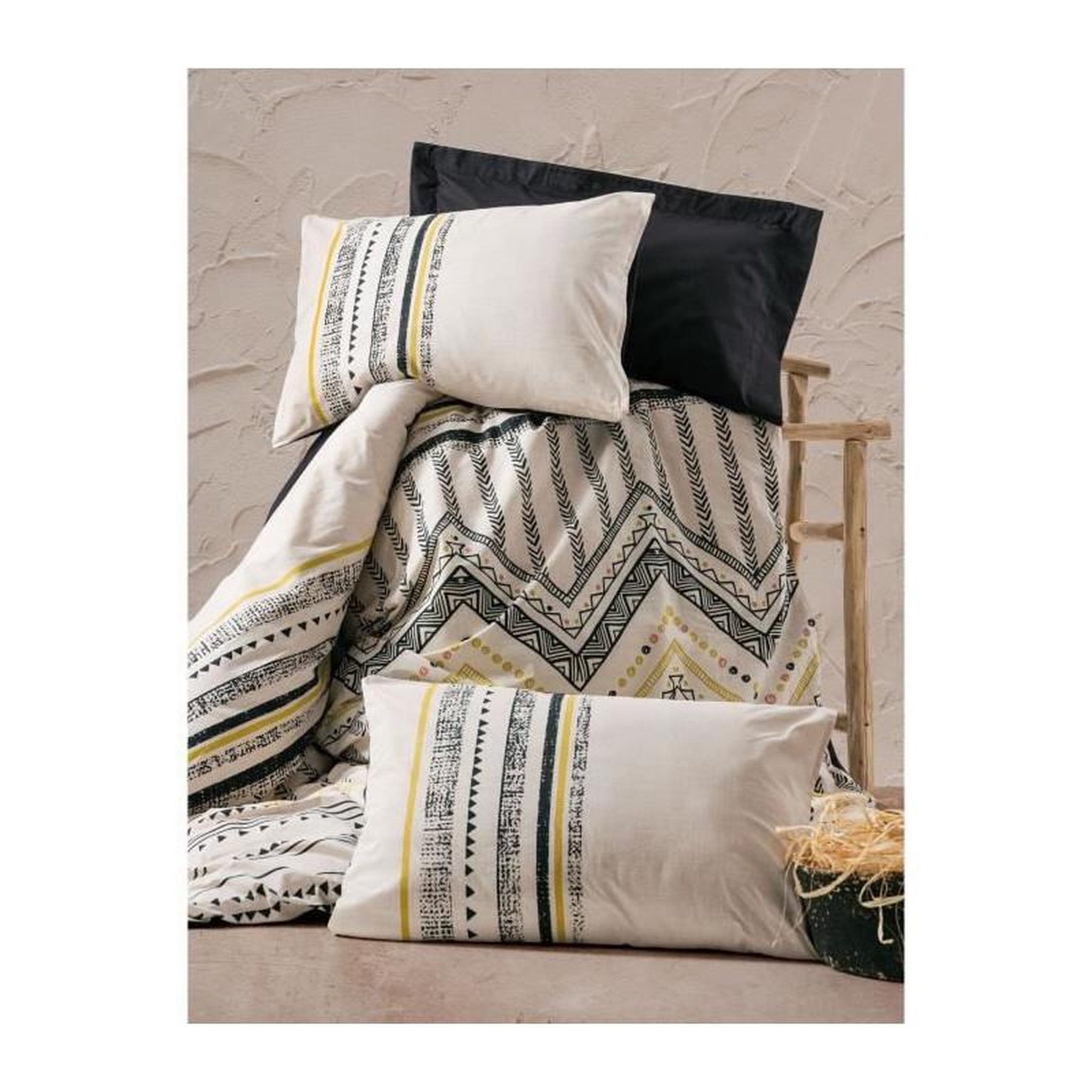 Voir la diapositive 2 : GENERIQUE Parure de lit - 129CTN64278 - 1 housse de couette 220 x 240 cm + 2 taies d'oreiller 60 x 60 cm - 100% coton ranforcé - Blanc