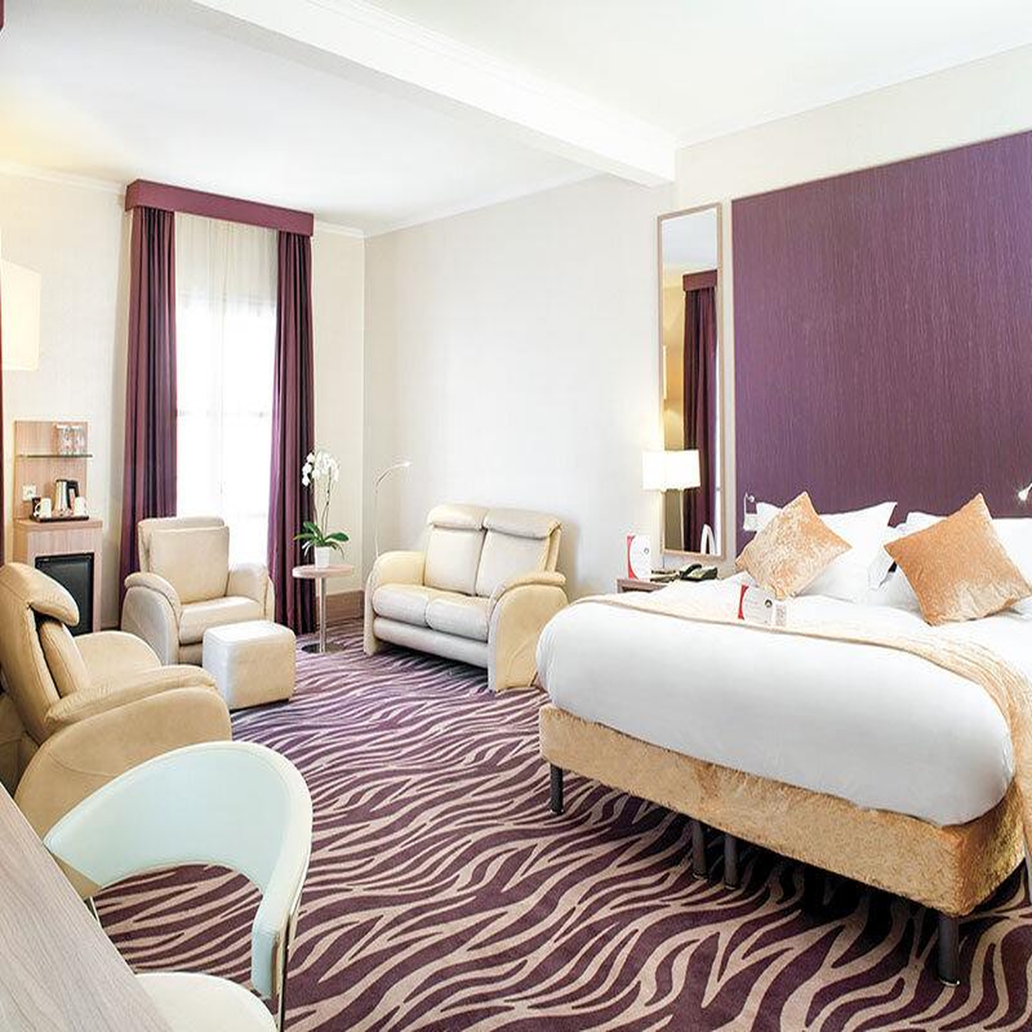 Voir la diapositive 2 : Smartbox Escapade de luxe en hôtel 5* avec dîner gastronomique - coffret cadeau séjour