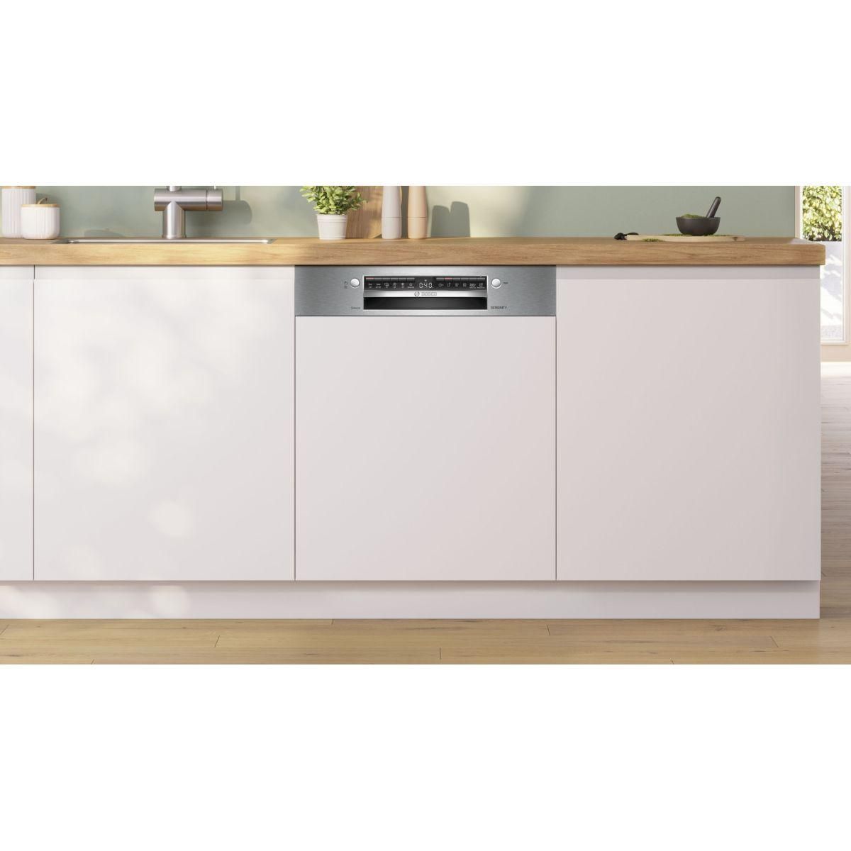 BOSCH Lave vaisselle encastrable SMI4HTS06E Serenity Série 4 Silence