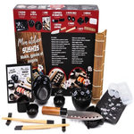 MON ATELIER SUSHIS, MAKIS, GYOZAS ET ONIGIRIS. COFFRET AVEC 1 PLATEAU, 2 BOLS, 1 LIVRE DE RECETTES, 1 COUTEAU SANTOKU, 2 PAIRES DE BAGUETTE, 1 NATTE EN BAMBOU, 2 SUPPORTS DE BAGUETTES, 2 PETITS BOLS POUR LA SAUCE ET 3 MOULES, Desgages Aurélie