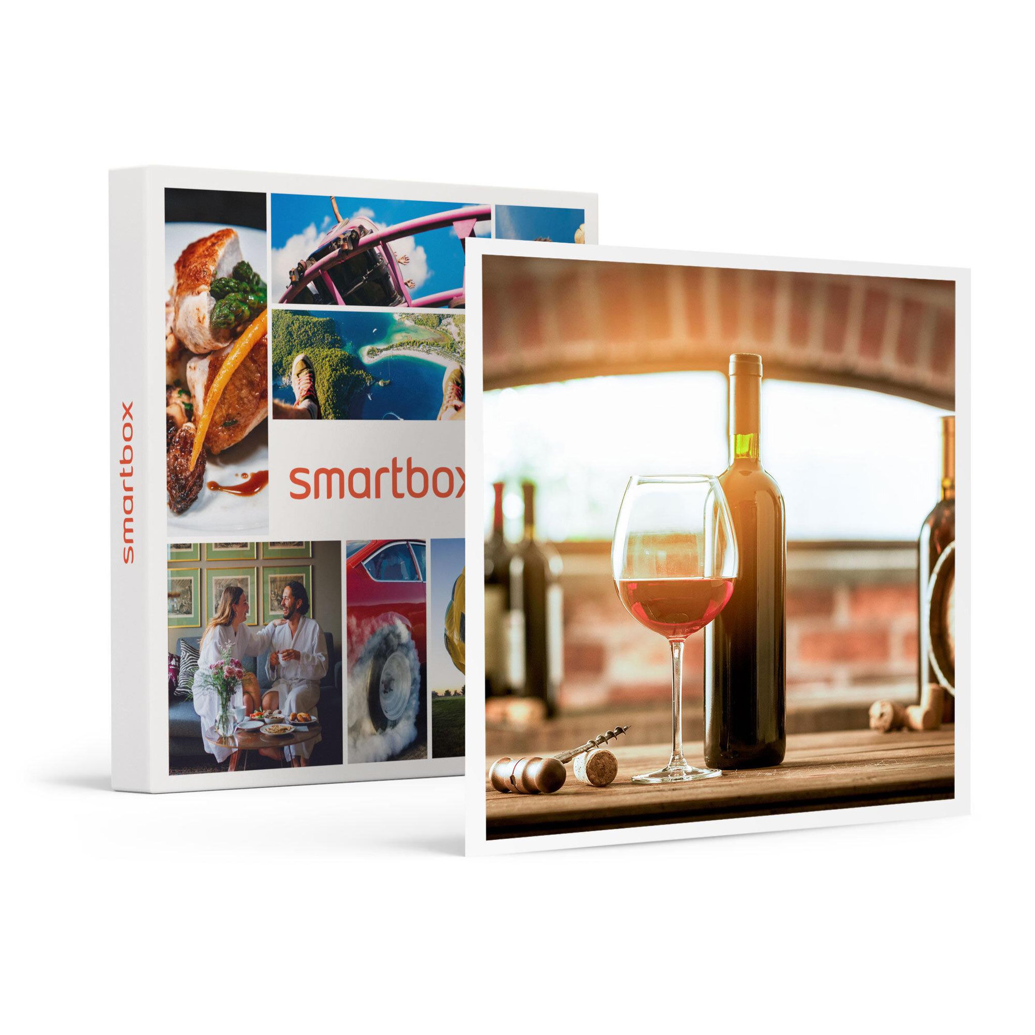 Voir la diapositive 1 : Smartbox Découvertes œnologiques pour 2 : cours, dégustations ou visites de vignobles - Coffret Cadeau Gastronomie