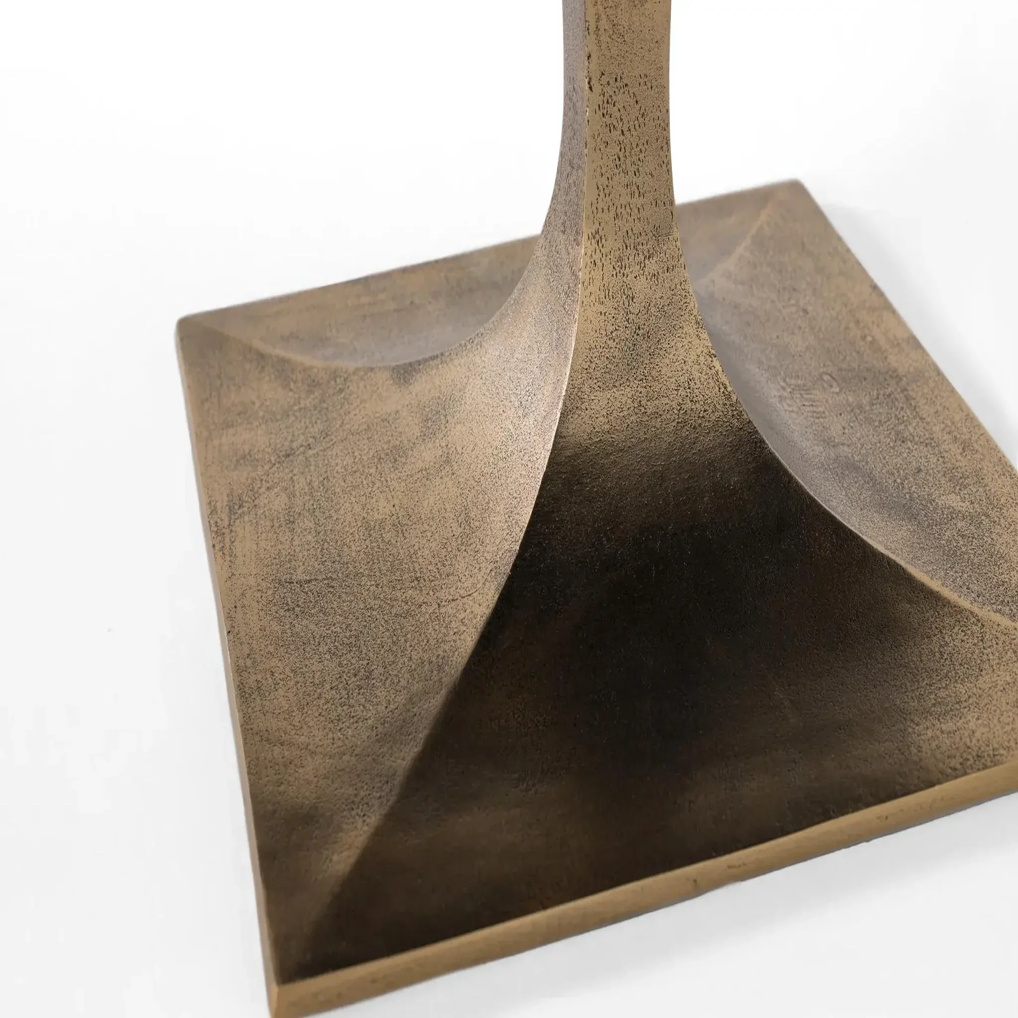 Voir la diapositive 4 : GINER Y COLOMER SL Table basse en marbre 90 cm style moderne élégant