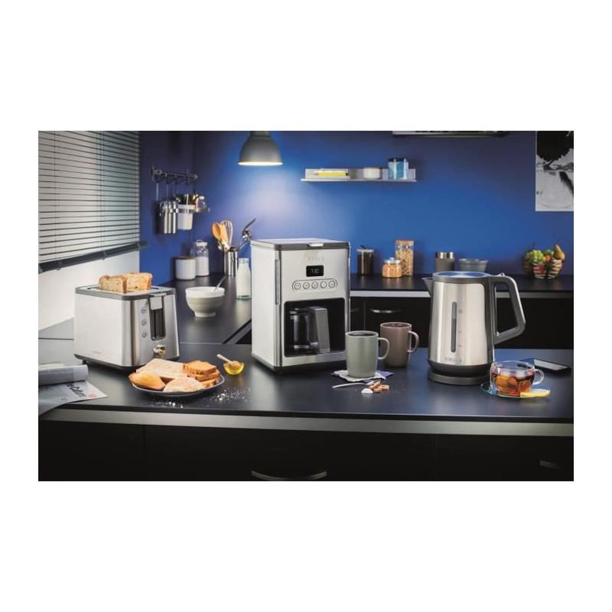 Voir la diapositive 5 : KRUPS KRUPS BW442D10 Control Line Bouilloire electrique sans fil inox, 2400 W, Capacite 7 L, Ouverture assistee du couvercle