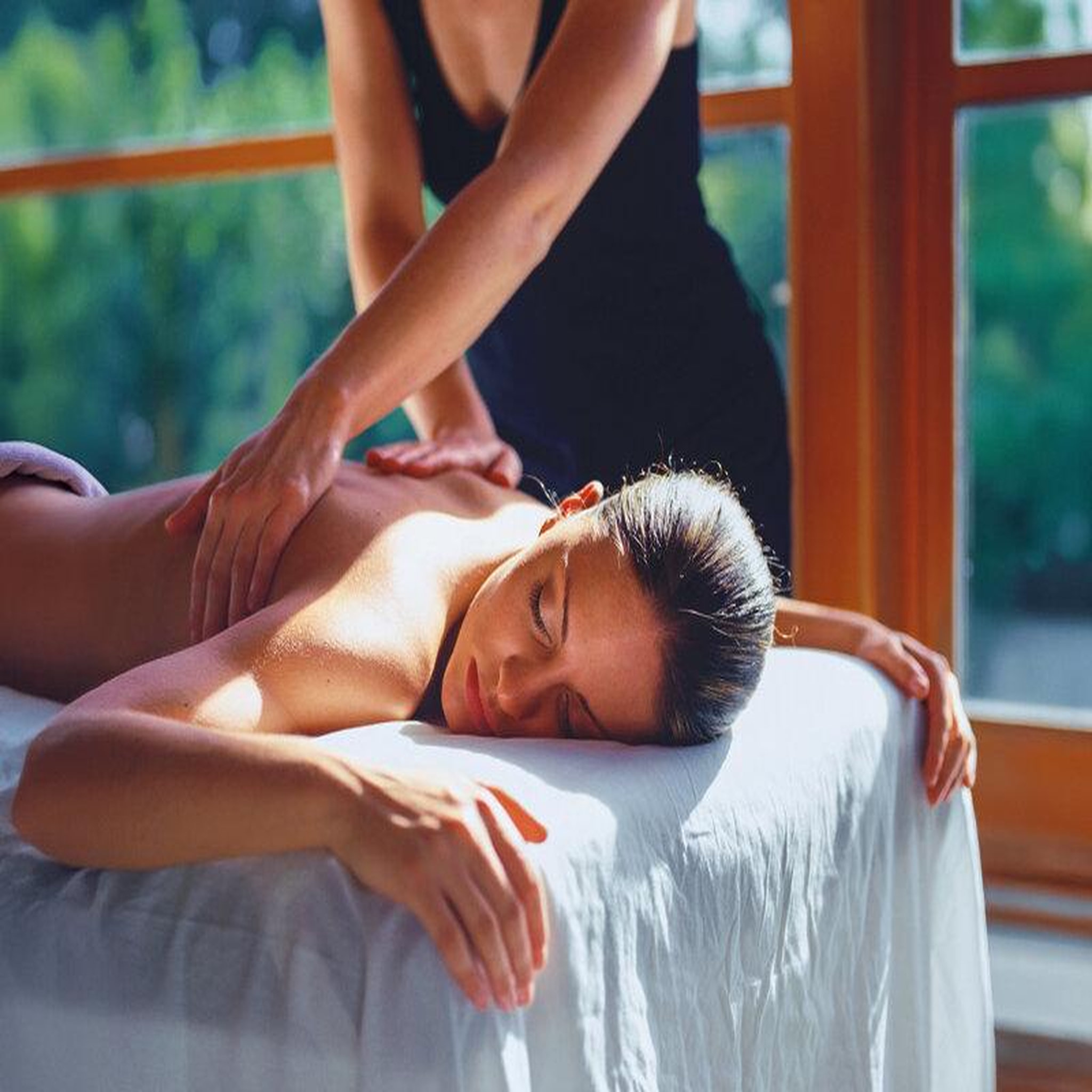 Voir la diapositive 4 : Smartbox Spa et volupté - coffret cadeau bien-être