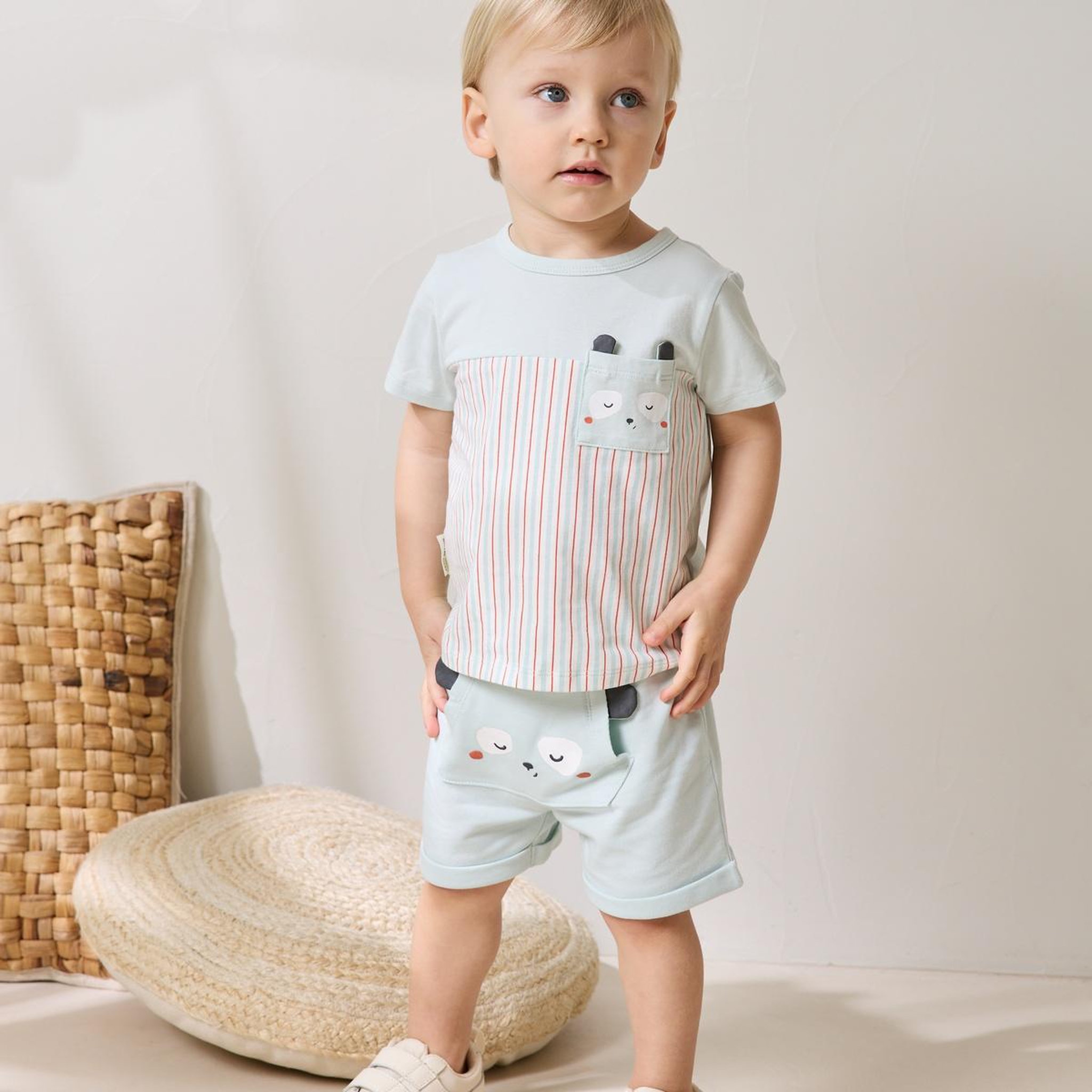 Voir la diapositive 5 : Petit Béguin T-shirt enfant Bento