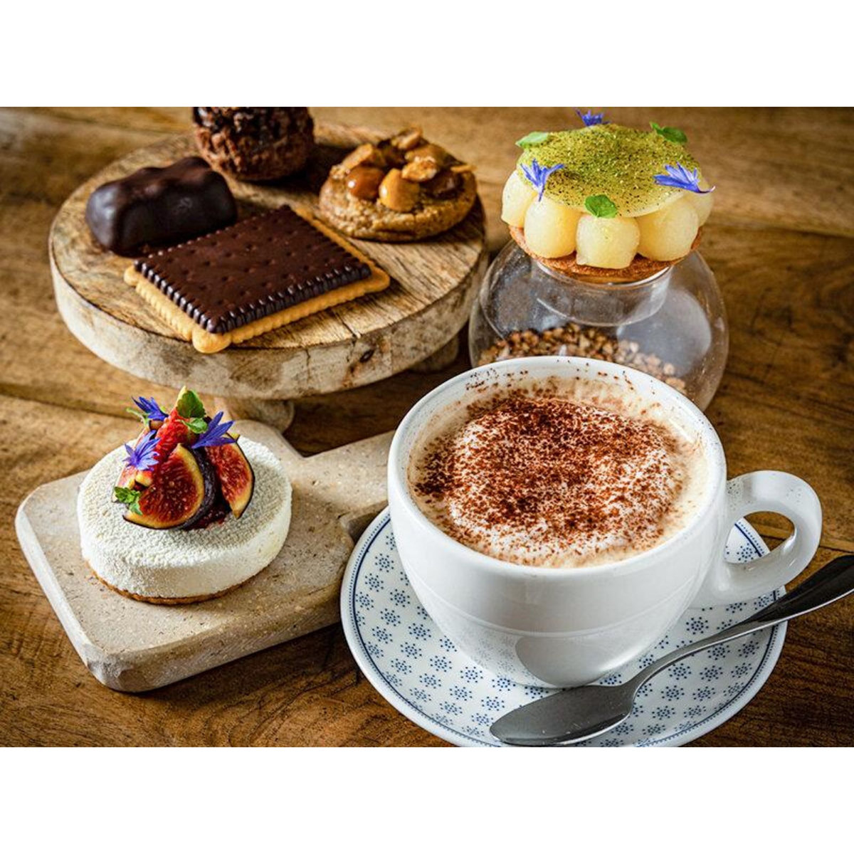 Smartbox Moment de détente près de Dijon : soin du visage d'1h avec boisson chaude et pâtisserie - Coffret Cadeau Bien-être