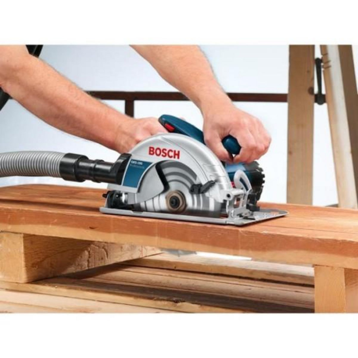 BOSCH Scie circulaire Bosch Professional GKS 190, 1400W, diametre de lame de 190mm - 0601623000