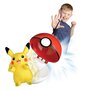 BANDAI Lanceur pokeball et sa peluche 6cm Pokémon