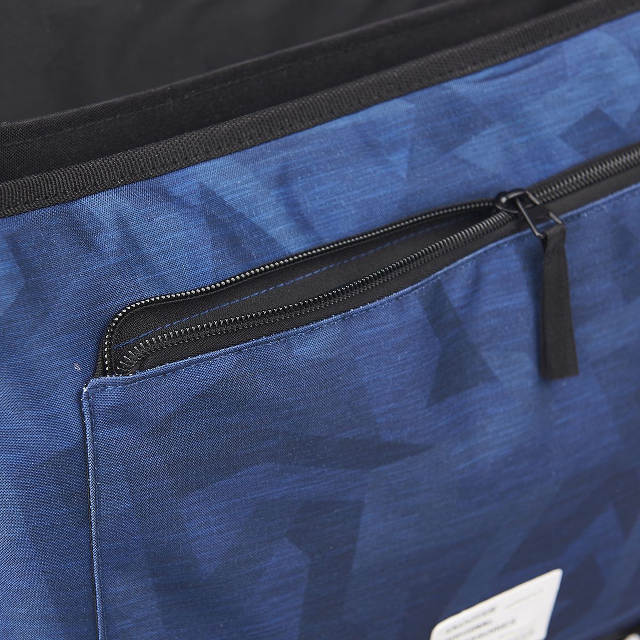 Voir la diapositive 9 : SCOOTER Cartable à roulettes 38 cm CP/CE1/CE2 bleu imprimé TIGRE
