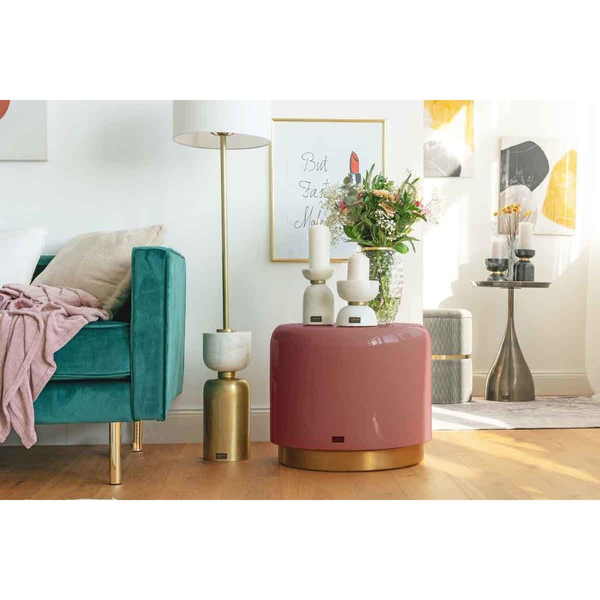 Voir la diapositive 4 : Paris Prix Tabouret rond design  artisse  51cm rose