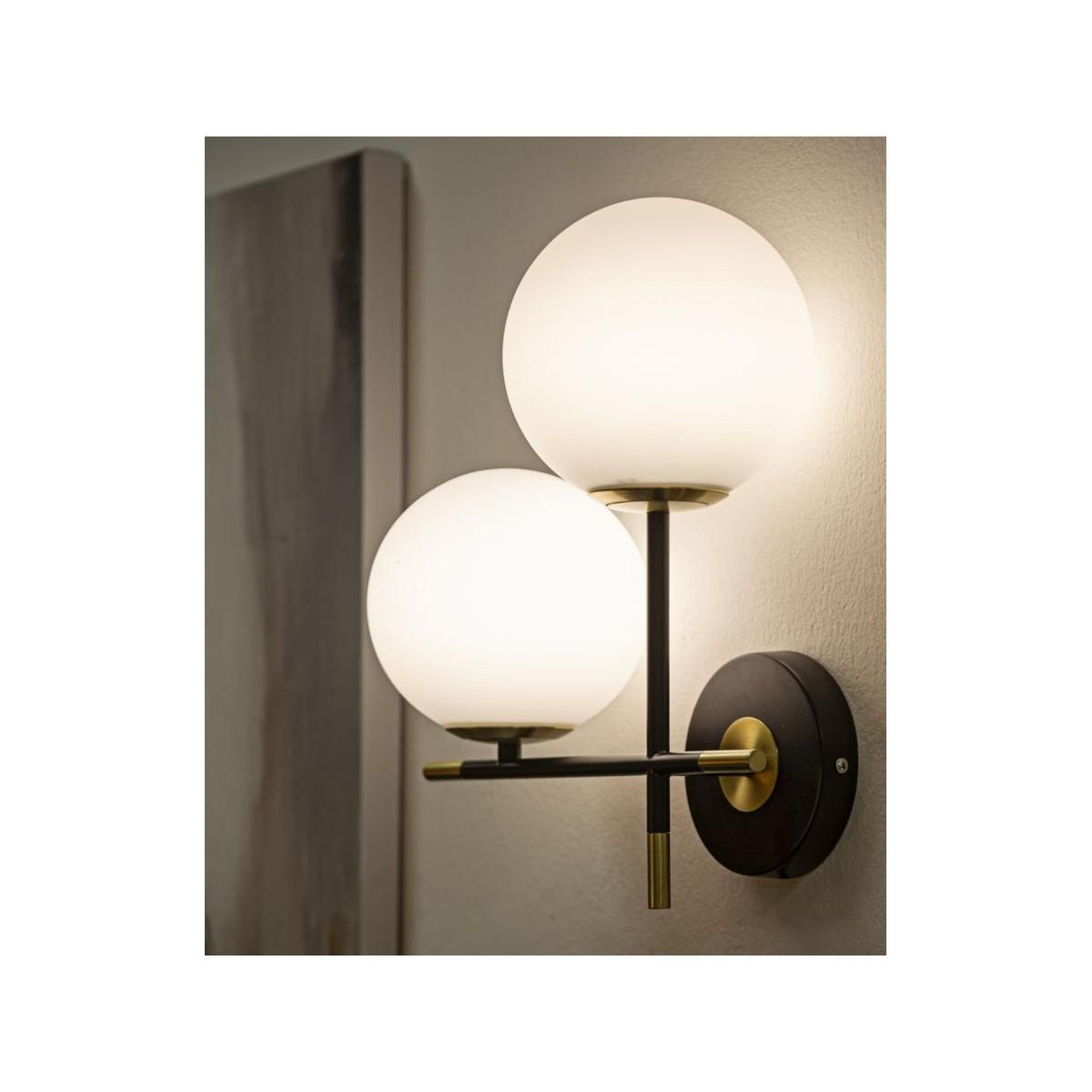 Voir la diapositive 6 : Paris Prix Applique murale 2 sphères  darky  35cm noir & blanc