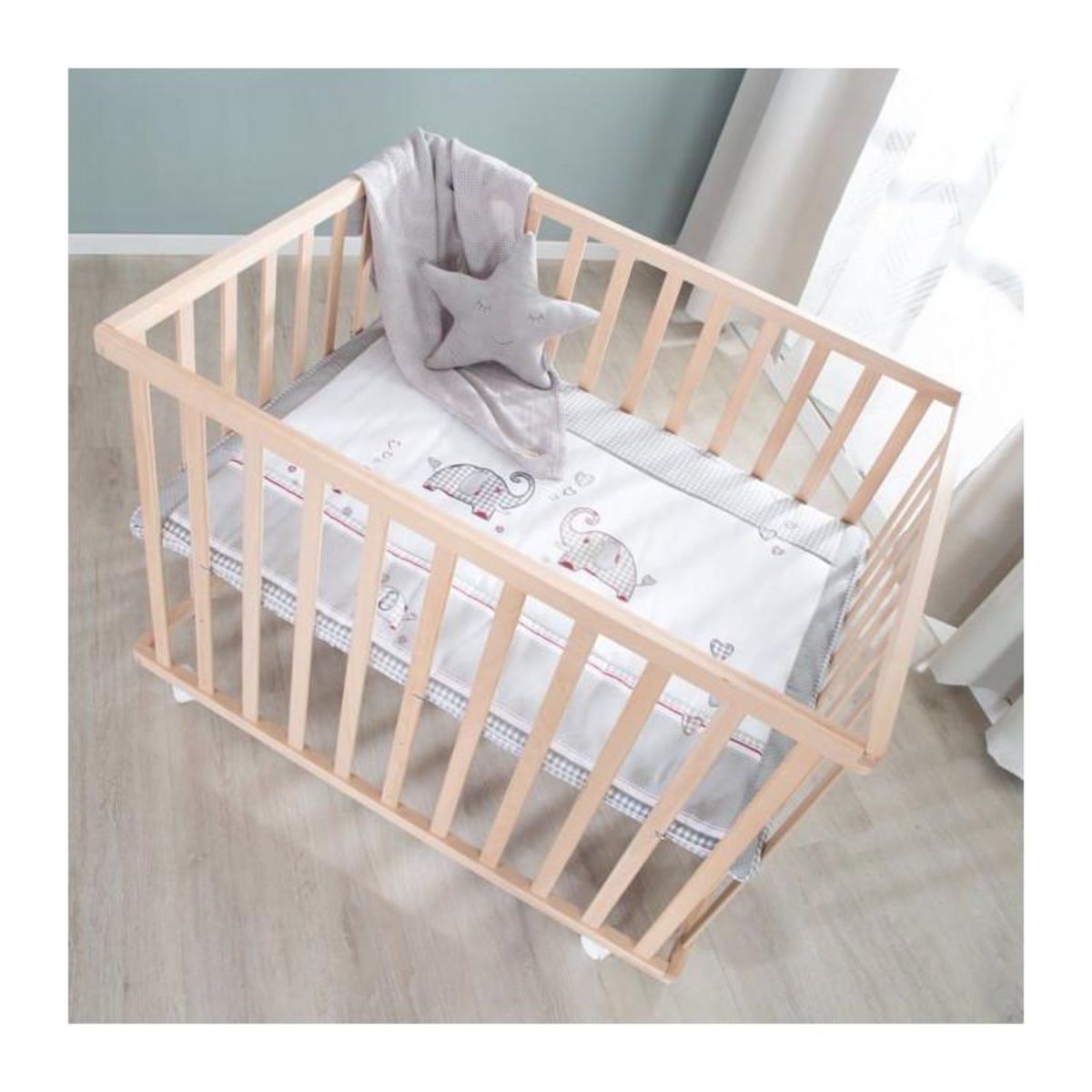 Roba Parc Bébé sur Roulettes - ROBA - Jumbotwins - Réglable en Hauteur - Tapis de Parc Inclus - Bois Massif Naturel - Motif Élép