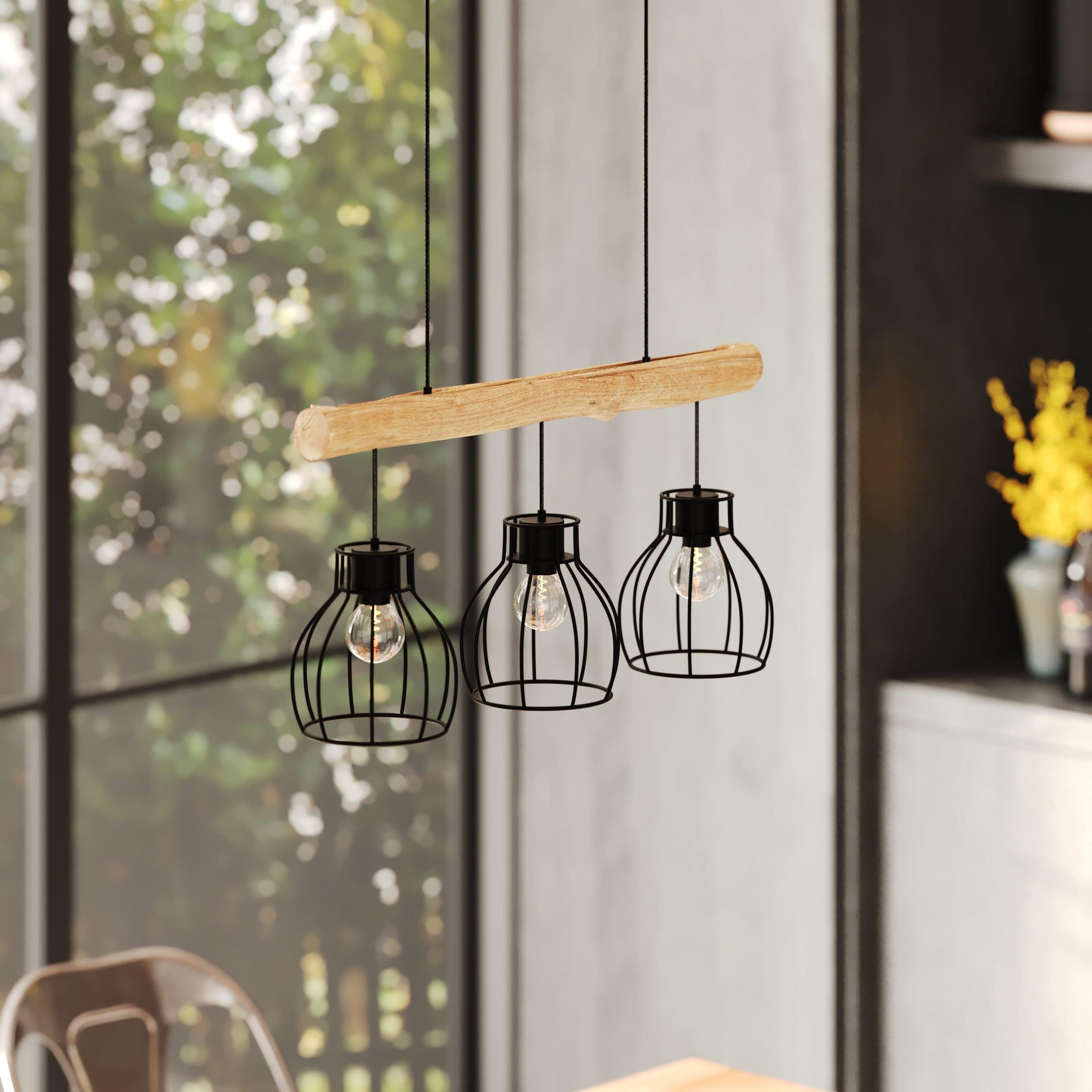Voir la diapositive 2 : MAISON PAVANE Suspension 3 lampes en bois d'eucalyptus et métal noir-Abby