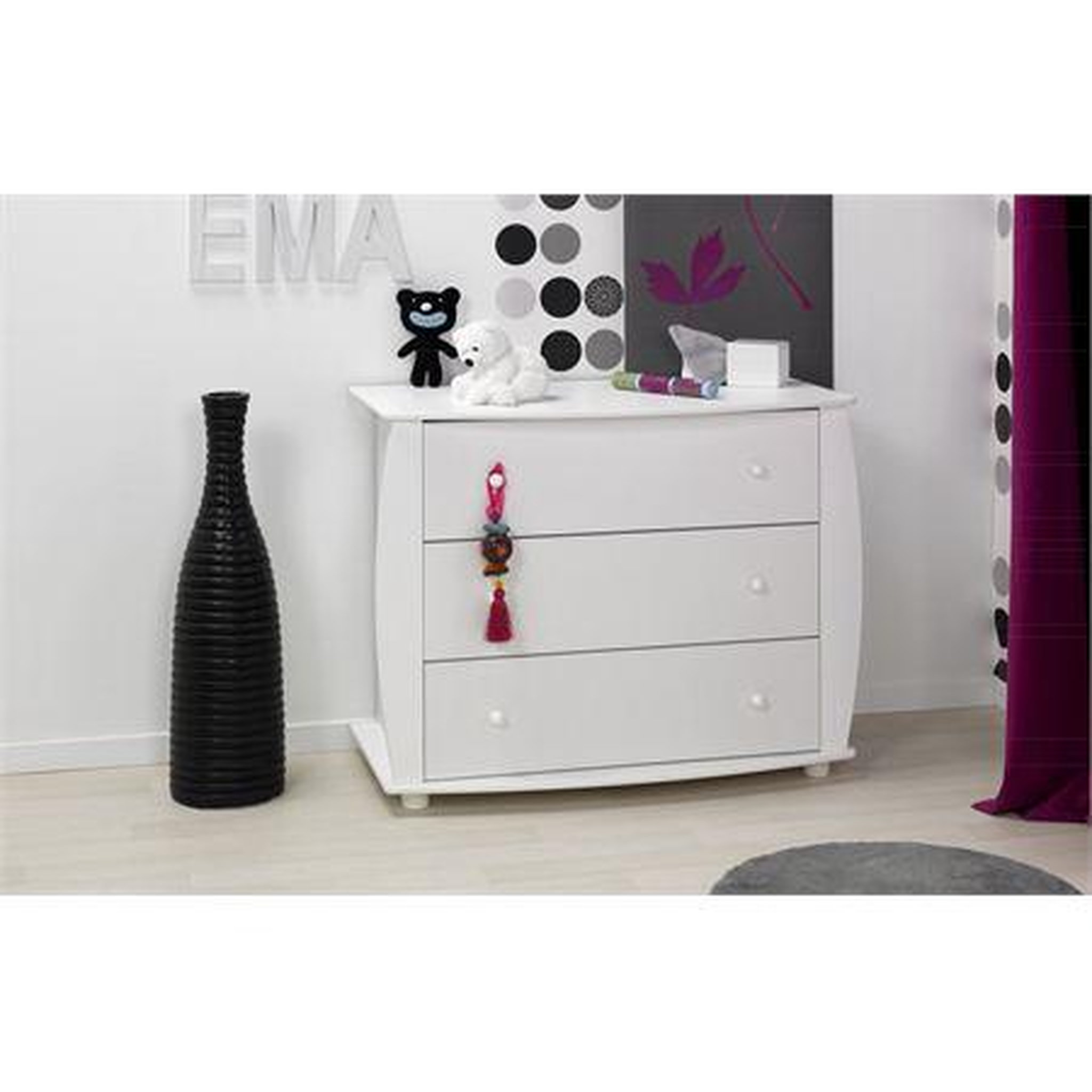 Voir la diapositive 1 : Commode WHITE