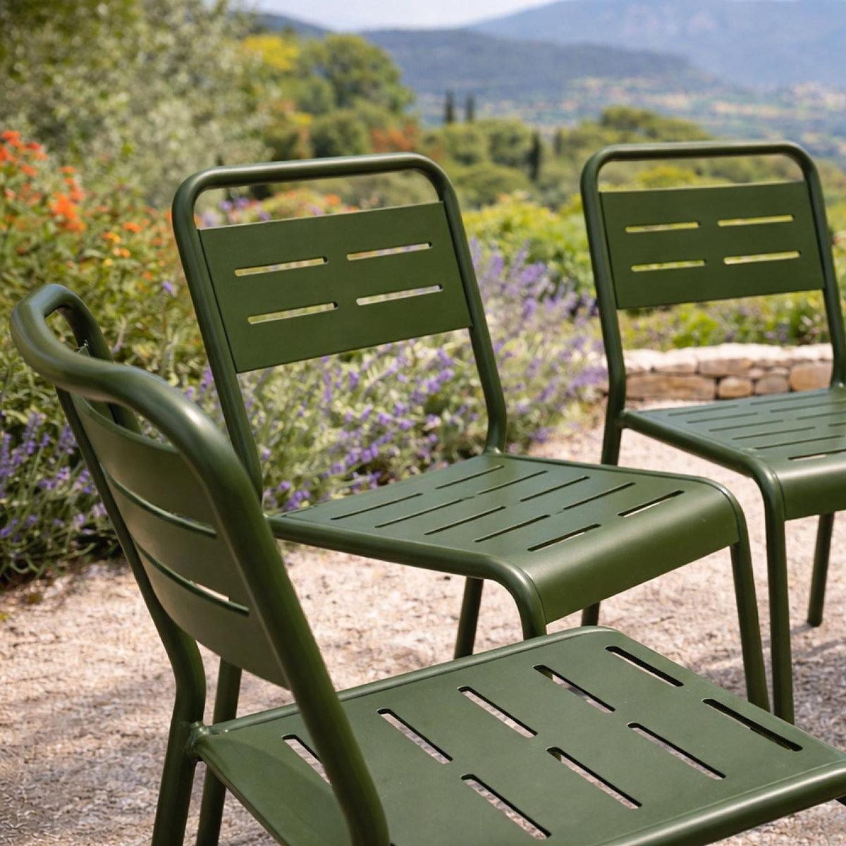 CONCEPT USINE Lot de 6 chaises de jardin empilables vertes BERGAME