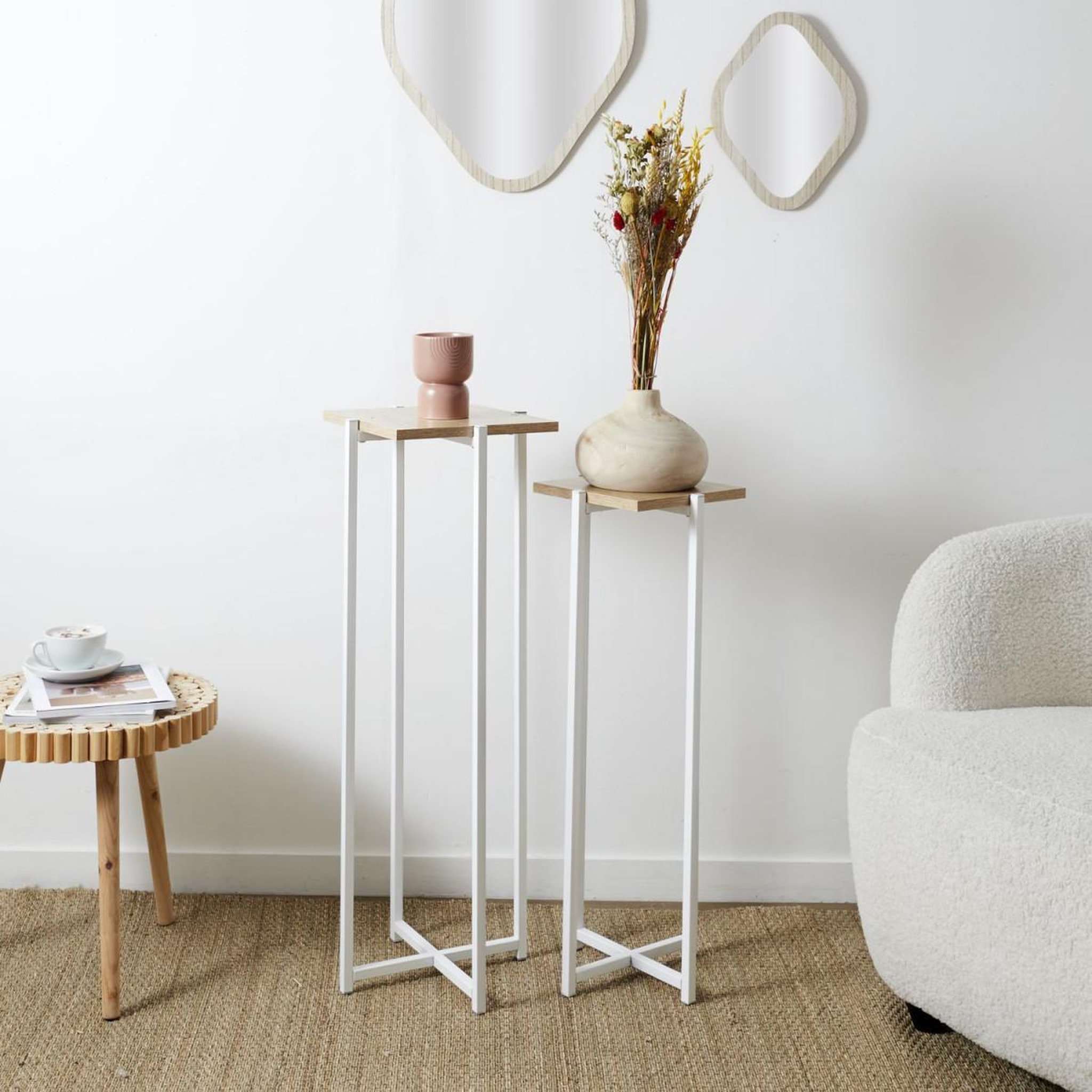 Voir la diapositive 4 : The Home Deco Factory Lot de 2 sellettes  loka  82cm blanc