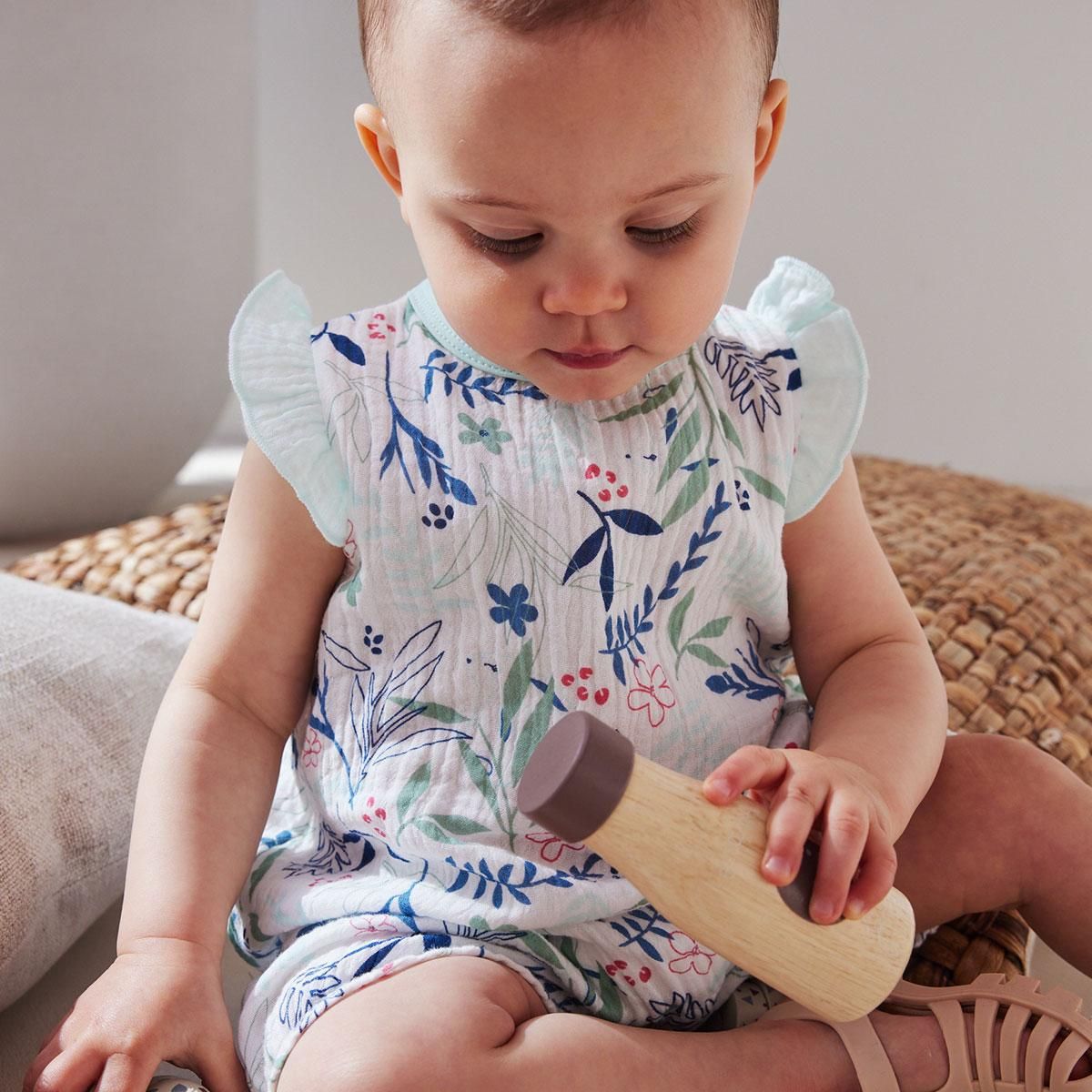 Petit Béguin Barboteuse bébé en gaze de coton écrue Dahlia