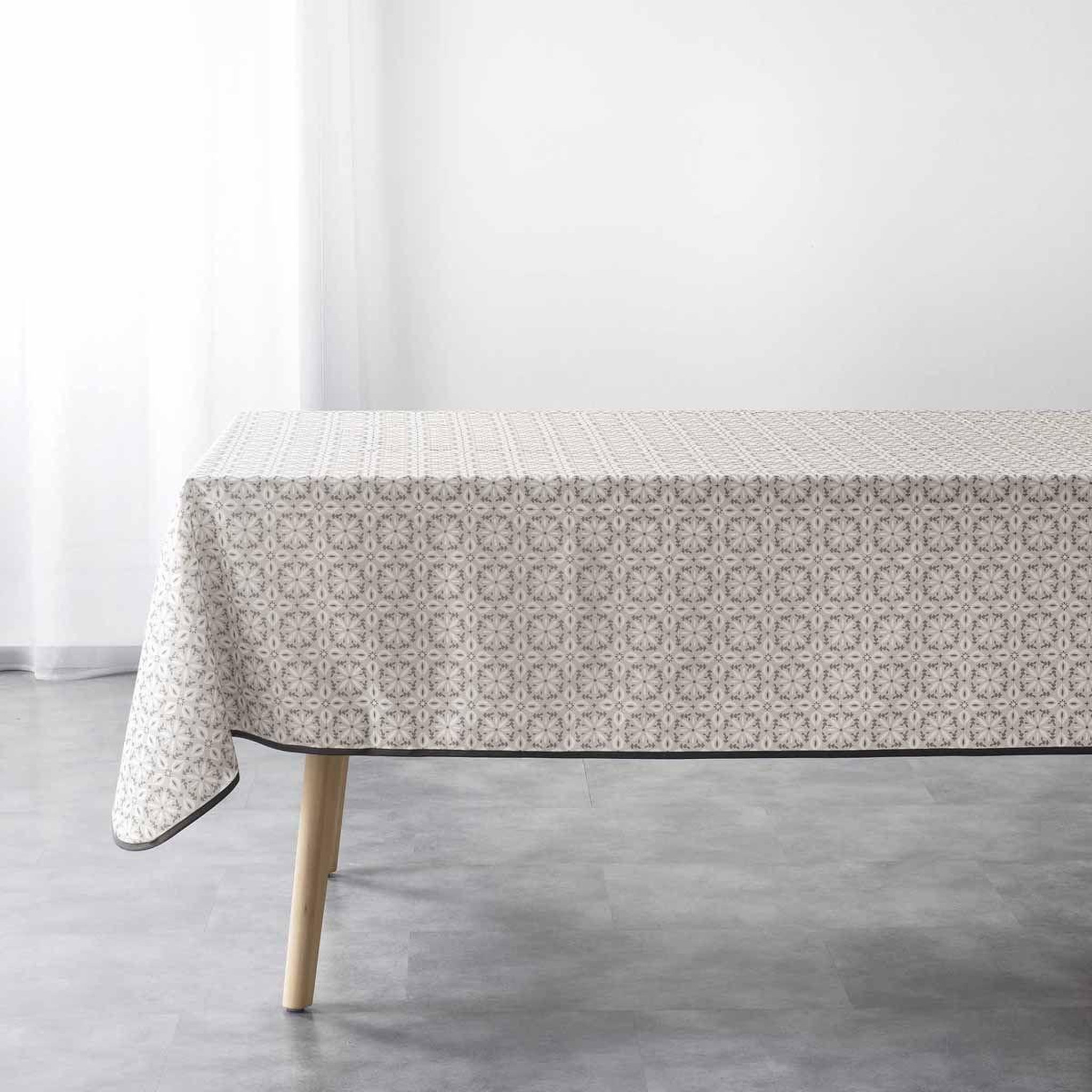 Douceur d'Intérieur Nappe antitache  eros  150x240cm naturel
