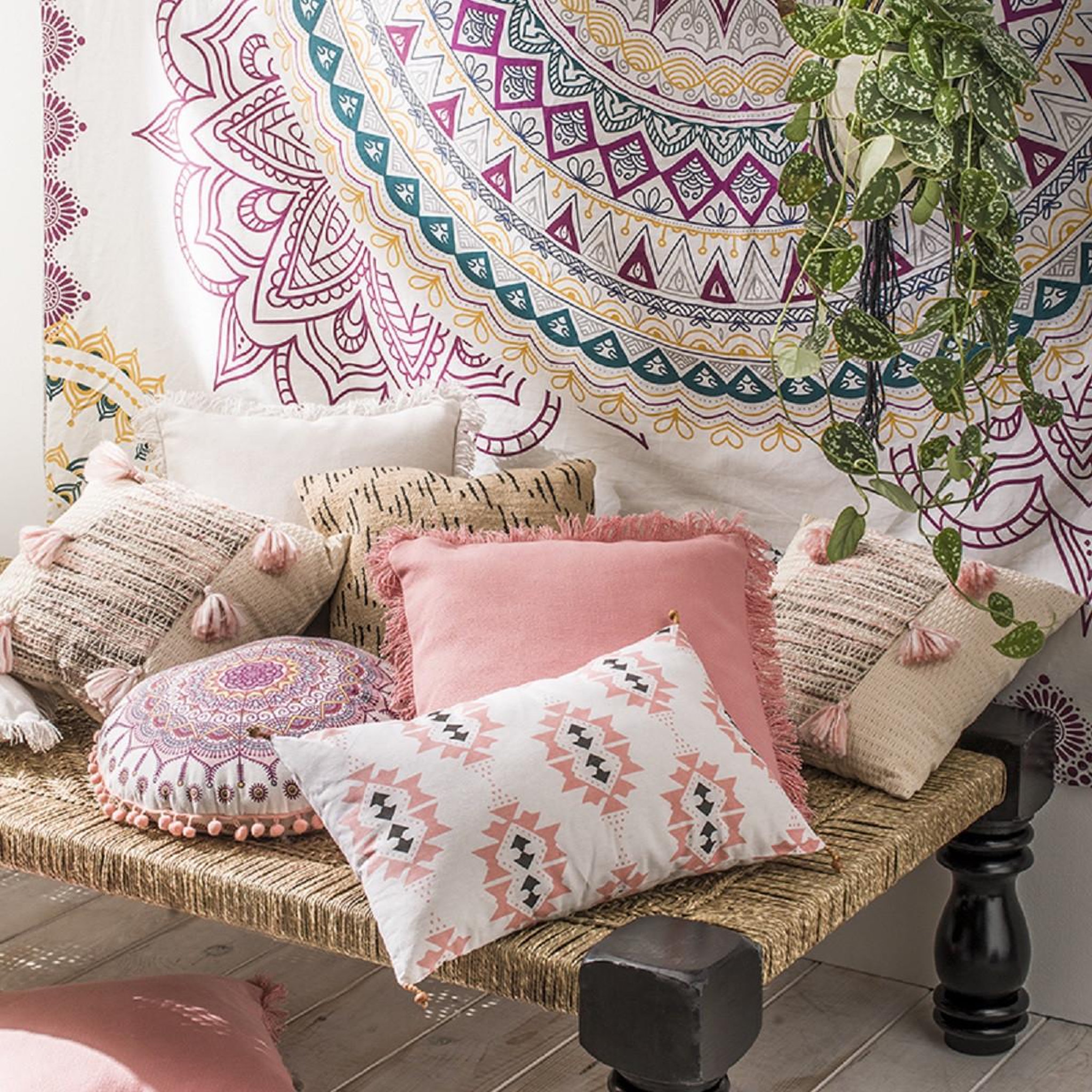 Voir la diapositive 2 : FUTURE HOME Coussin à motif ethnique en coton 30x50cm ethno