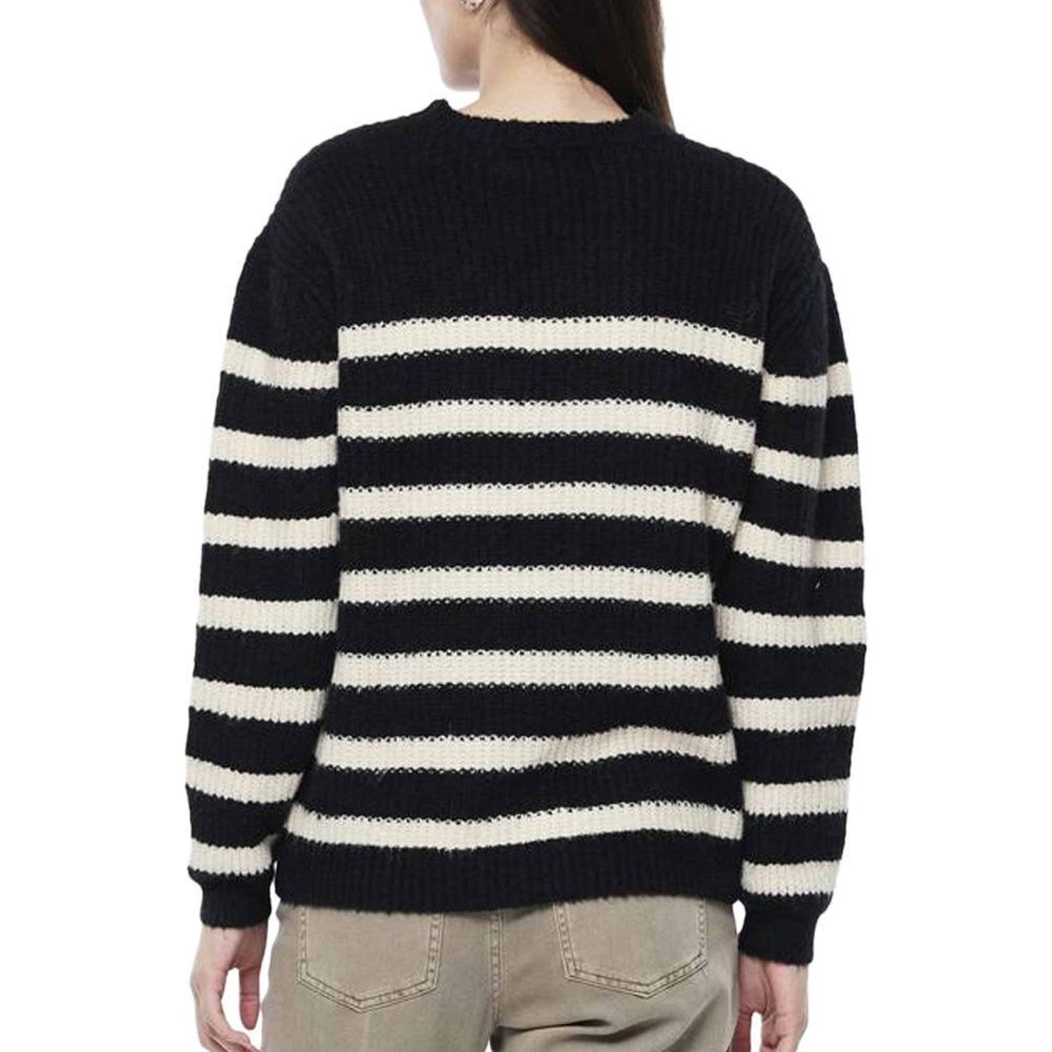 Voir la diapositive 2 : Pieces Pull Noir/Blanc Femme Pieces Klara
