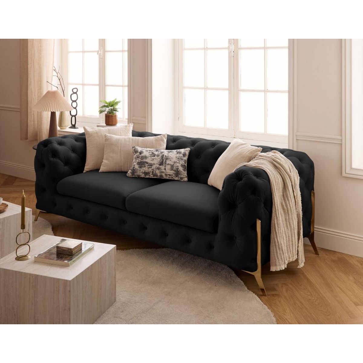 LISA DESIGN Camden - canapé 3 places chesterfield en velours - pieds en métal doré