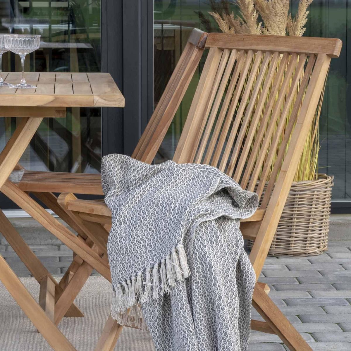 HOUSE NORDIC 4 Chaises de jardin en teck TOLEDO