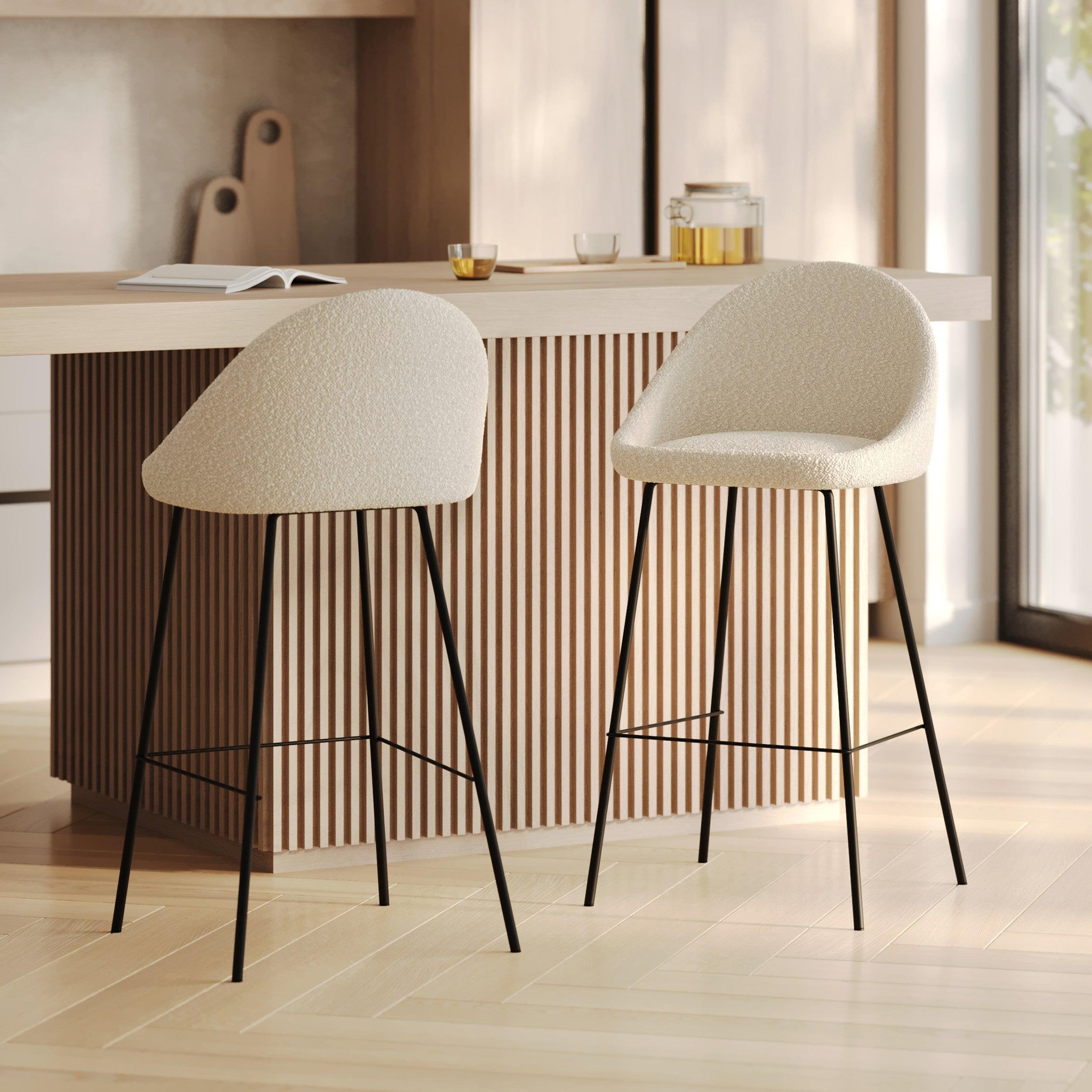 Voir la diapositive 2 : MAISON PAVANE Lot de 2 chaises de bar en tissu bouclette blanche 75 cm-misty