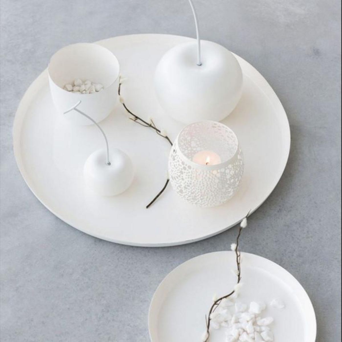 Paris Prix Photophore Design en Métal  Perforé  12cm Blanc