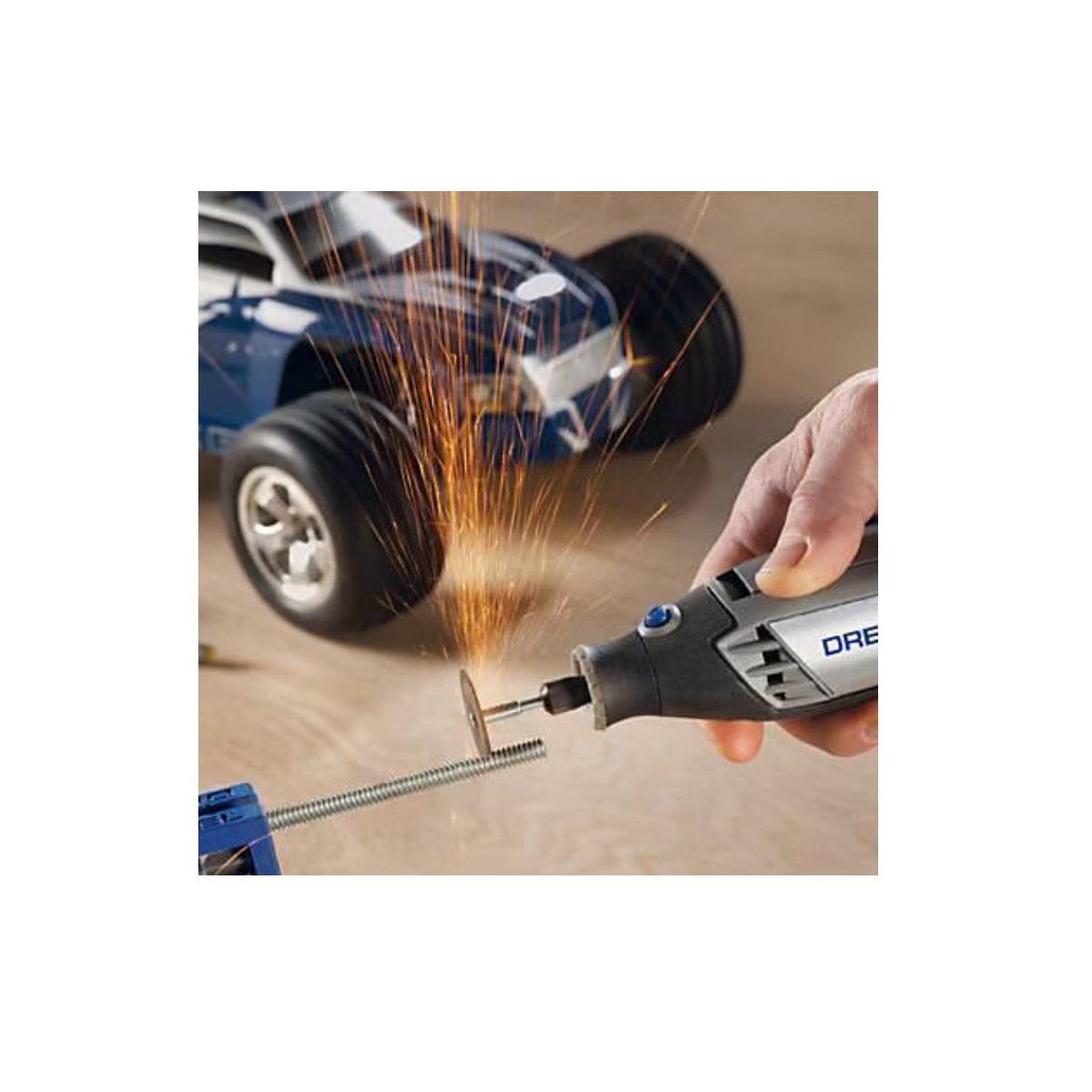 Voir la diapositive 4 : Dremel Outil multi-usage filaire 25 accessoires - f0133000jp
