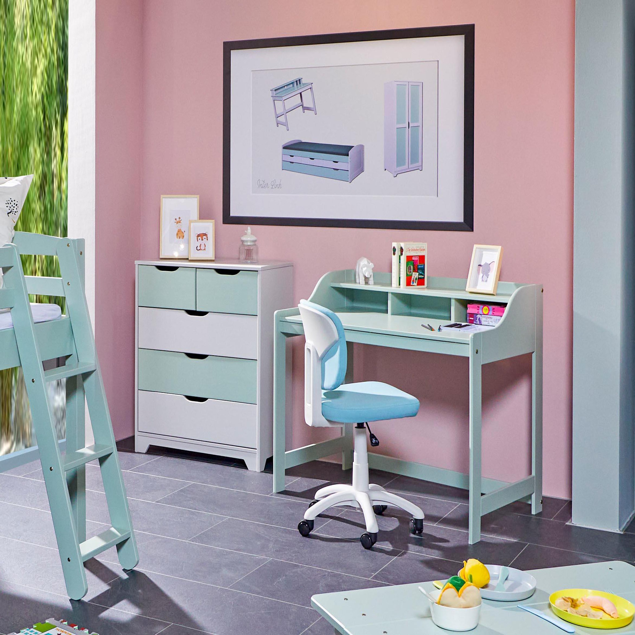 Voir la diapositive 5 : INTERLINK Bureau Conversation Desk