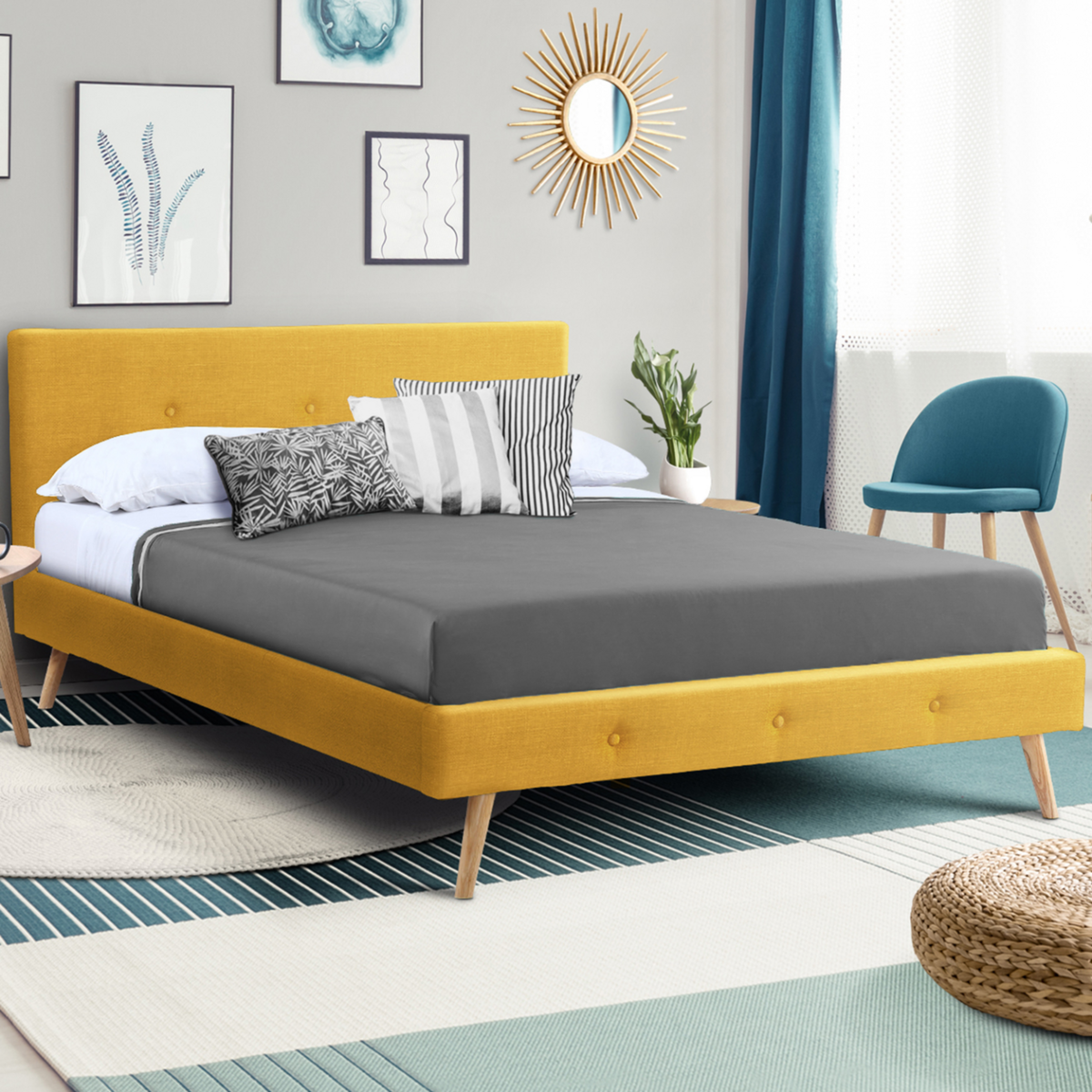 ID MARKET Lit double scandinave OSLO avec tête de lit et sommier 140 x 190 cm tissu jaune moutarde