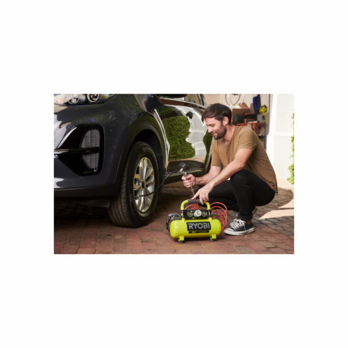 Ryobi Compresseur à cuve RYOBI 18V One Plus - 4L - Sans batterie ni chargeur R18AC-0