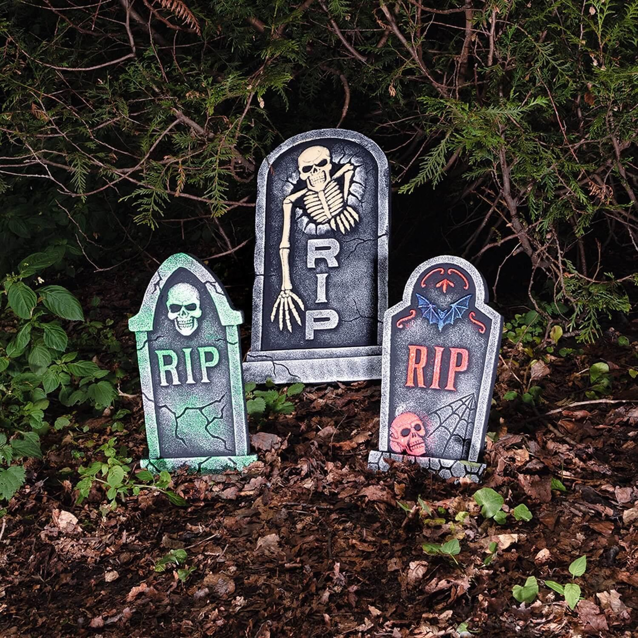 Voir la diapositive 2 : Boland Pierre tombale Skull 'RIP' -56cm