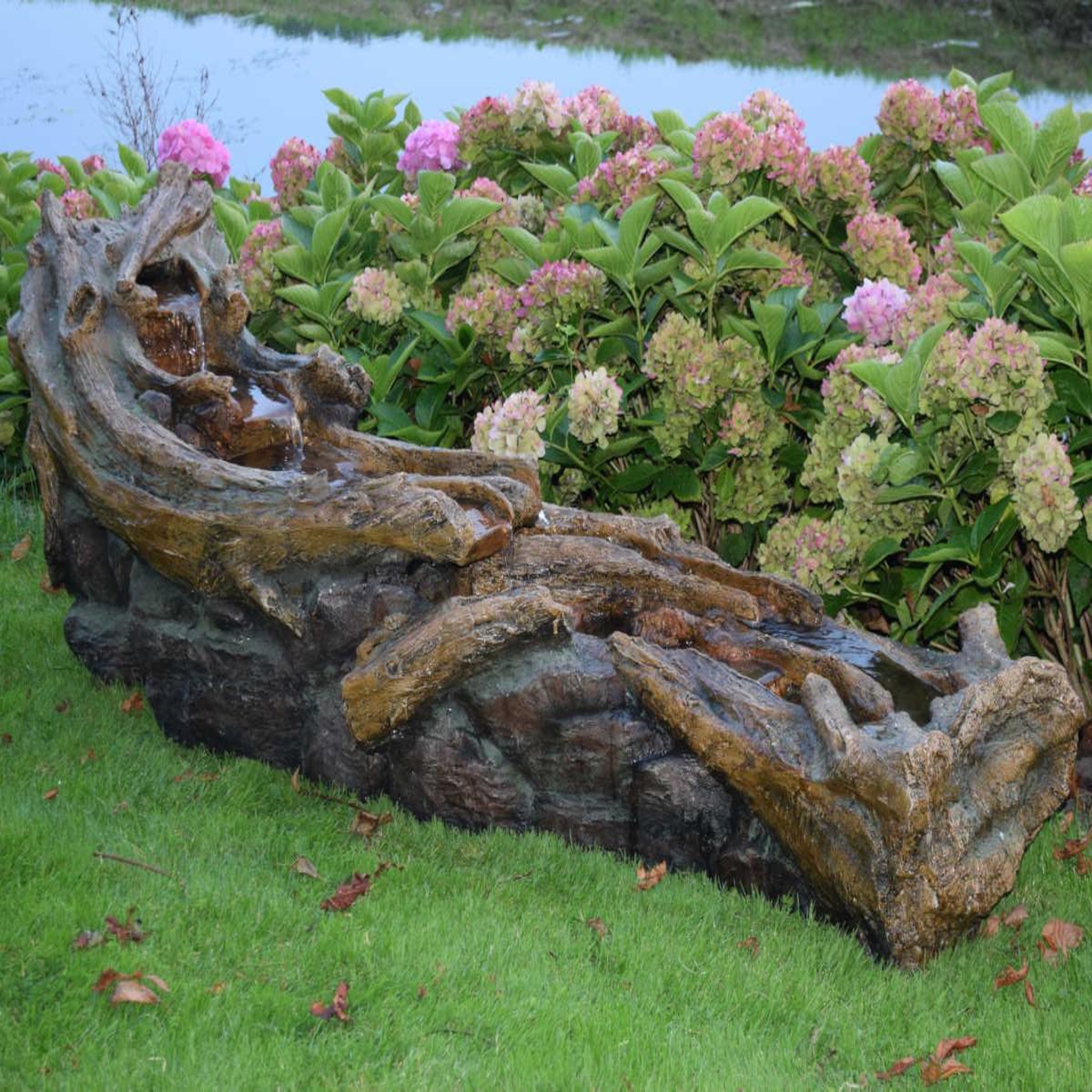 Ubbink Fontaine de jardin allongée Avisio souche d'arbre avec chute d'eau et éclairage LED - Ubbink