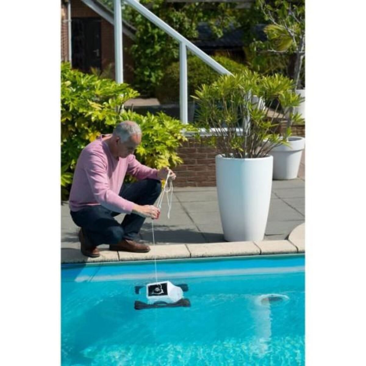 Ubbink Robot nettoyeur a batterie de piscine UBBINK - Robotclean Accu - nettoyage fond pour toutes piscines