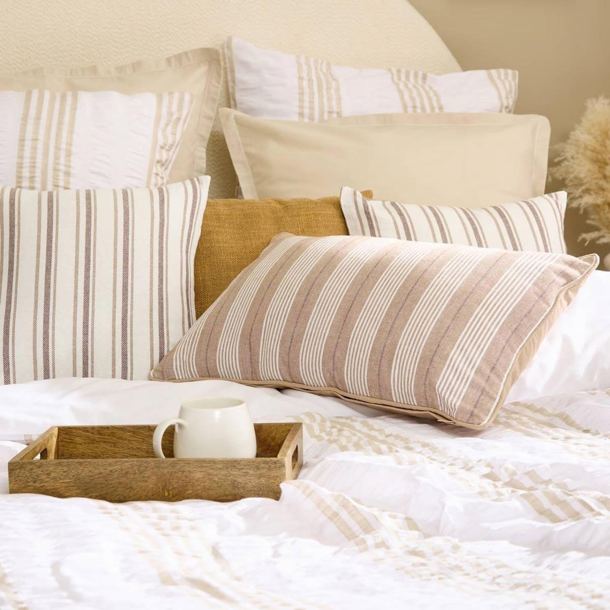 ATMOSPHERA Coussin Déco à Rayures  Groove  38x58cm Beige