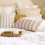 Voir la diapositive 3 : ATMOSPHERA Coussin Déco à Rayures  Groove  38x58cm Beige