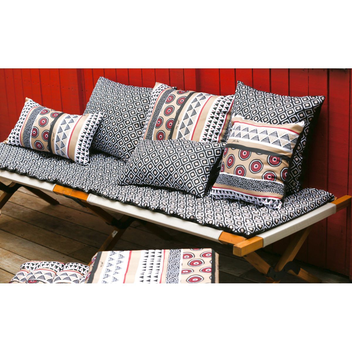 Jardin Privé Coussin déco de jardin 40x40 noir OKAVANGO 