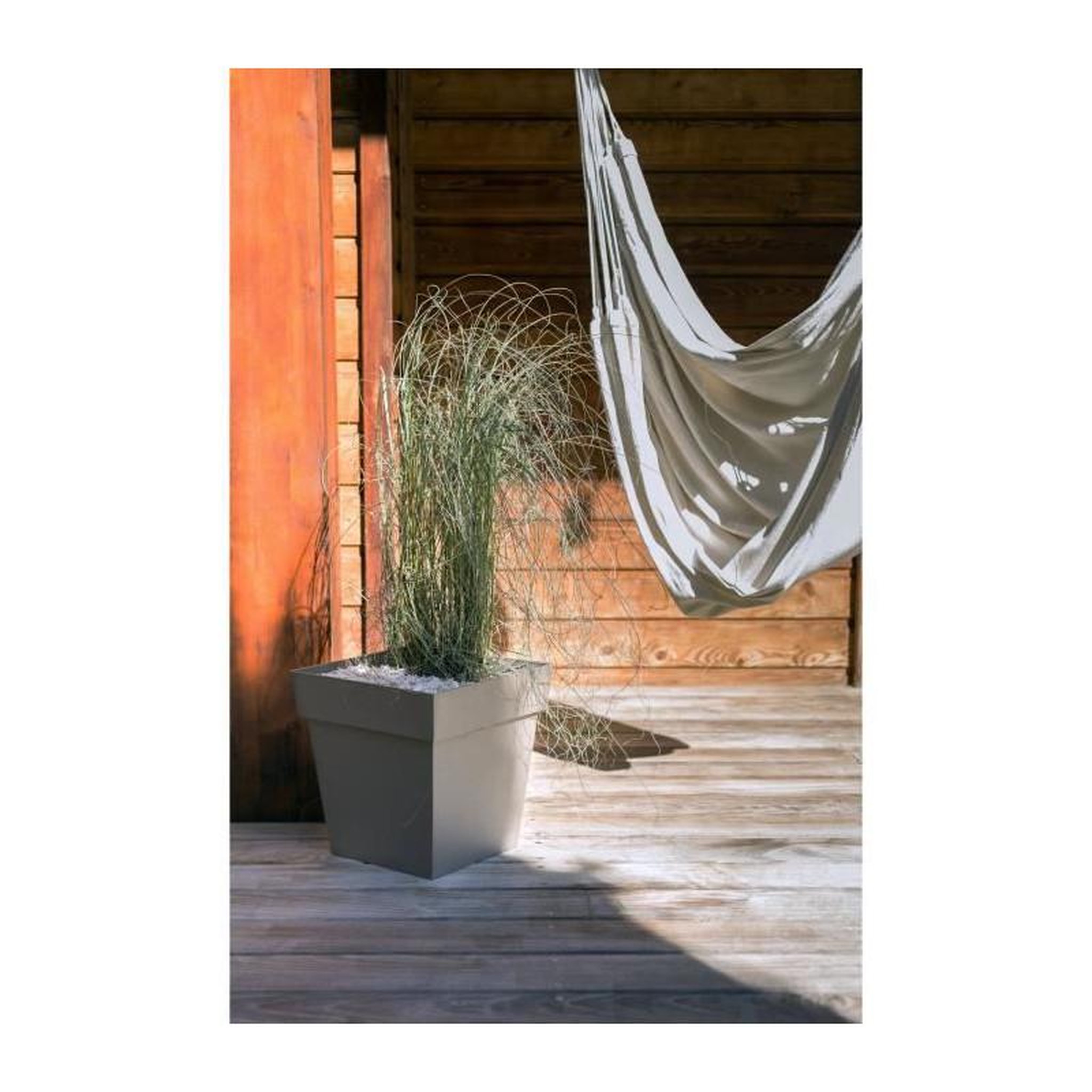 Voir la diapositive 2 : Eda Pot de fleur carré toscane 49,5 x h.52,5 cm - taupe - eda