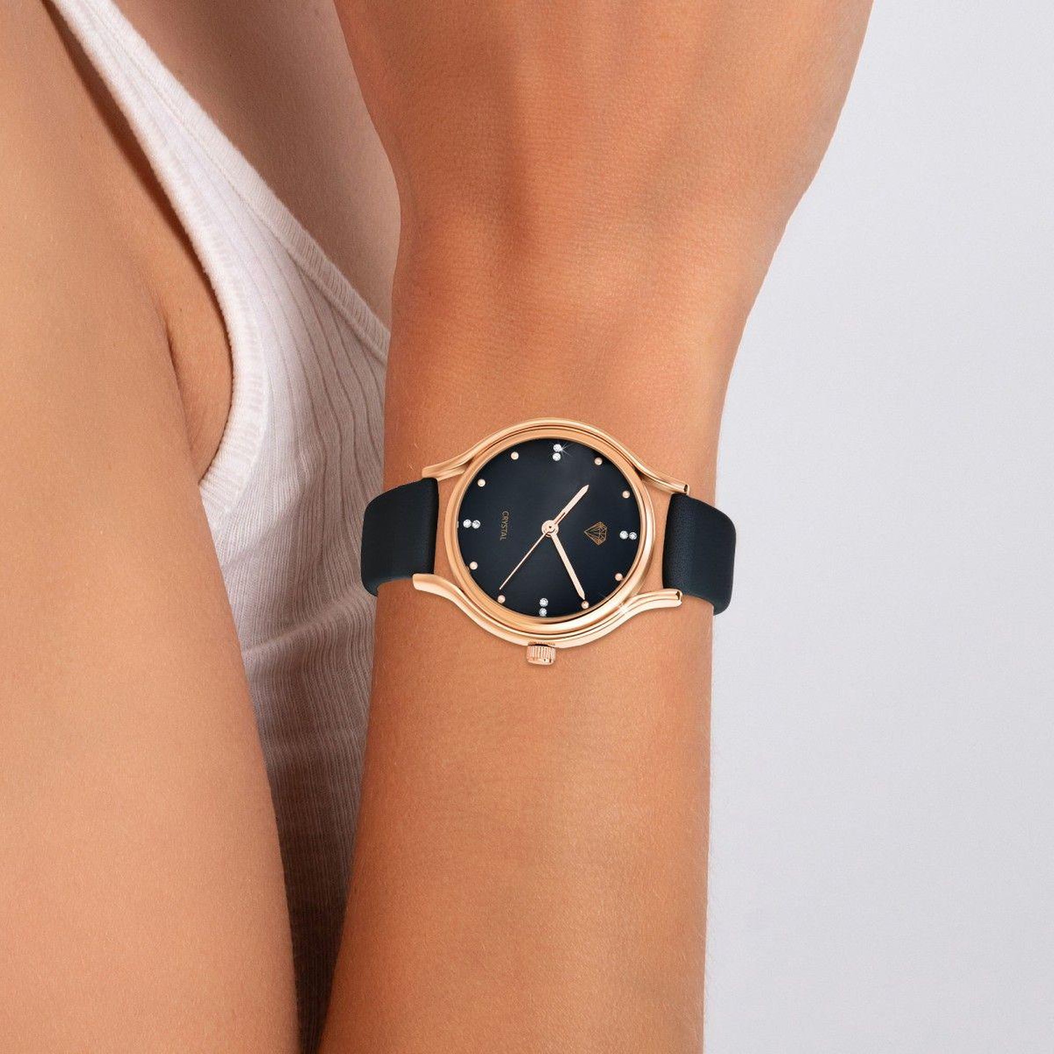 Voir la diapositive 2 : SC CRYSTAL Montre Hania élégante ornée de Cristaux scintillants par SC Crystal