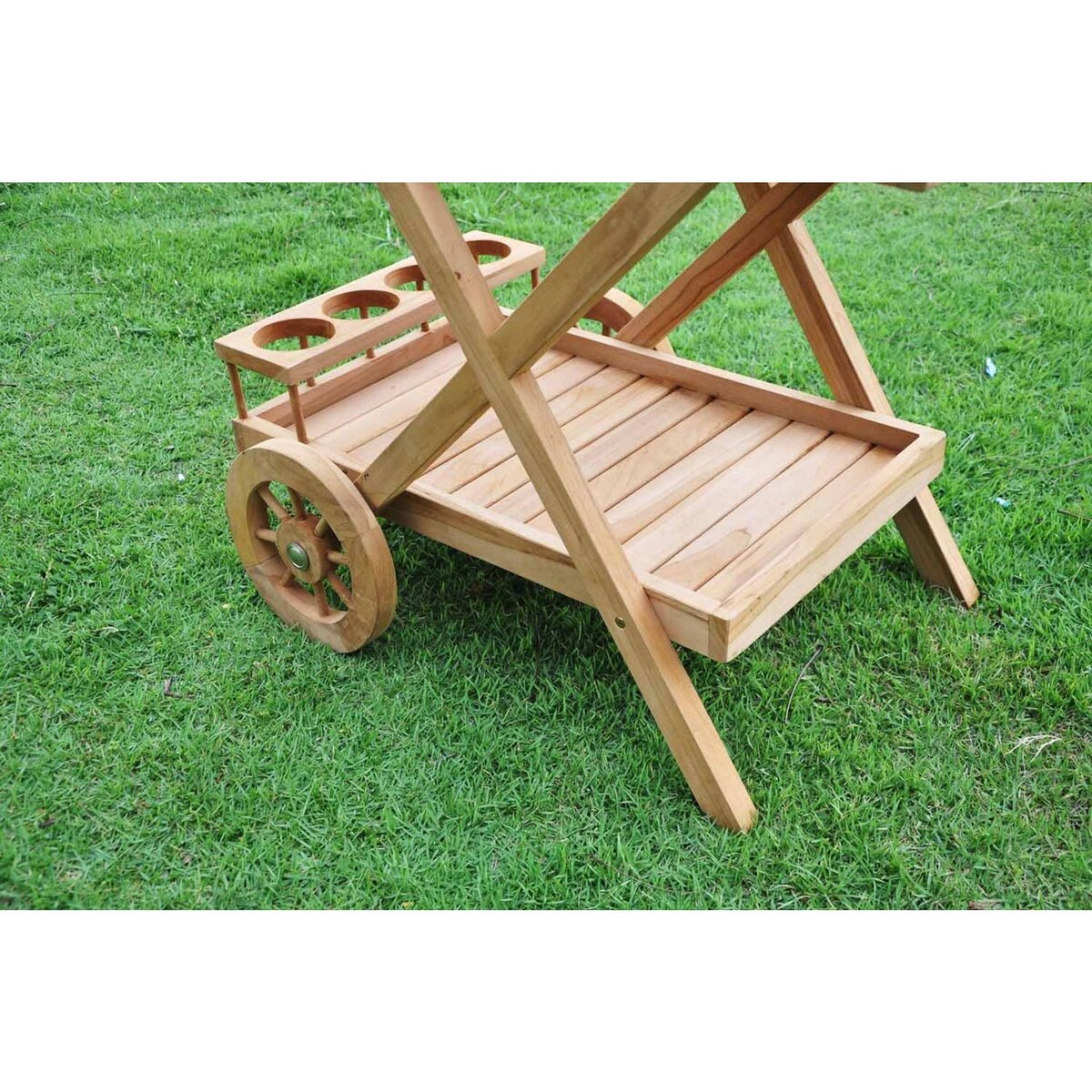 CONCEPT USINE Desserte en teck avec roues KERETA