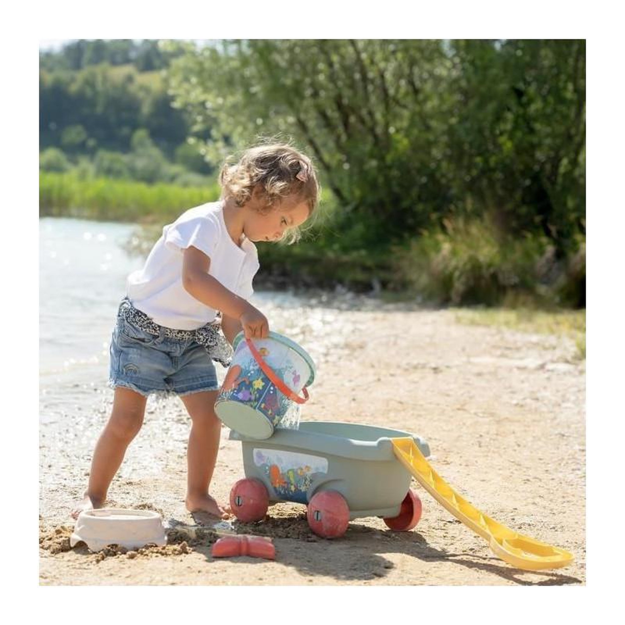 Voir la diapositive 3 : SMOBY Smoby Life - Chariot de plage - Seau + Accessoires - 42% matériaux recyclés et 100% recyclabe