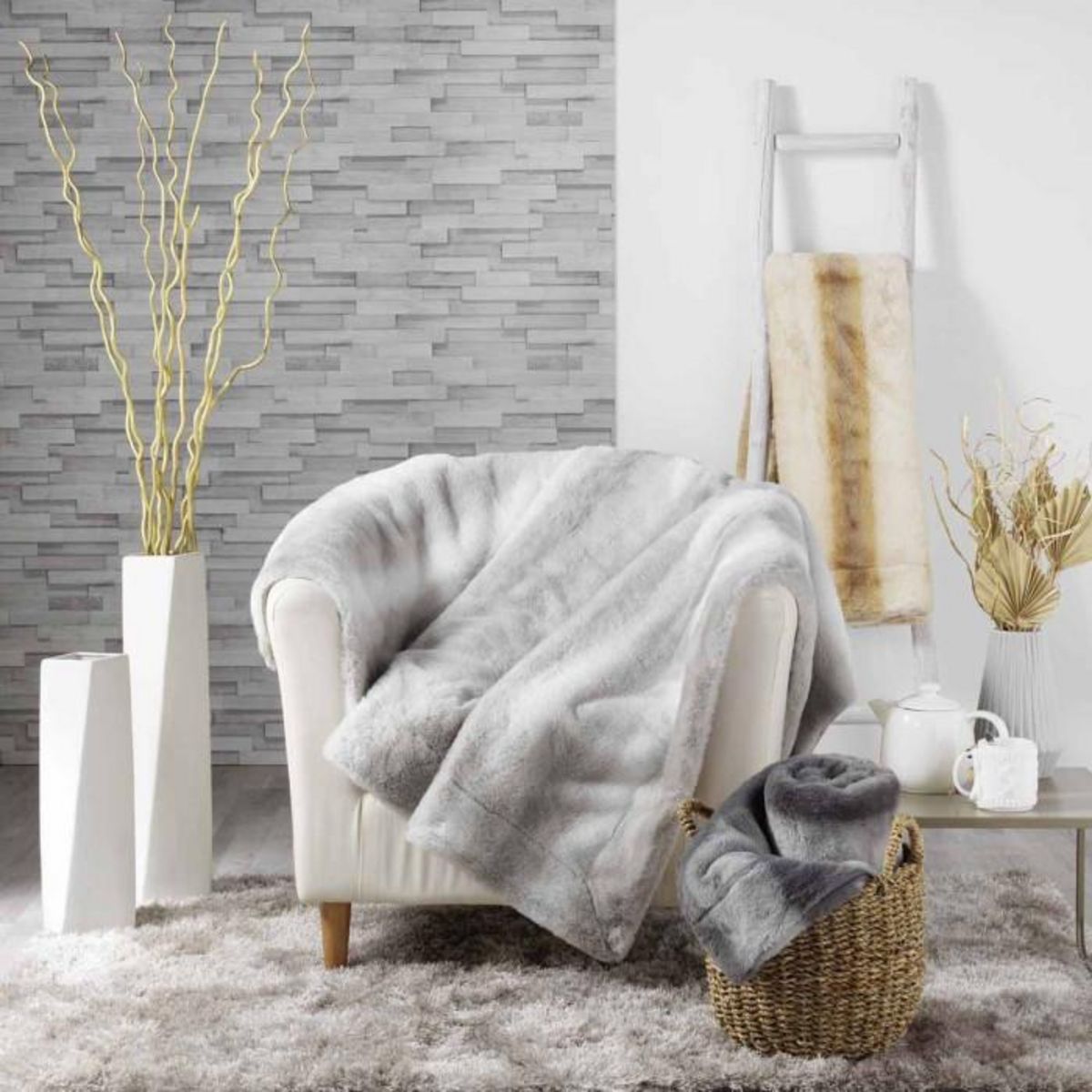 Paris Prix Plaid Imitation Fourrure  Cougar  125x150cm Naturel